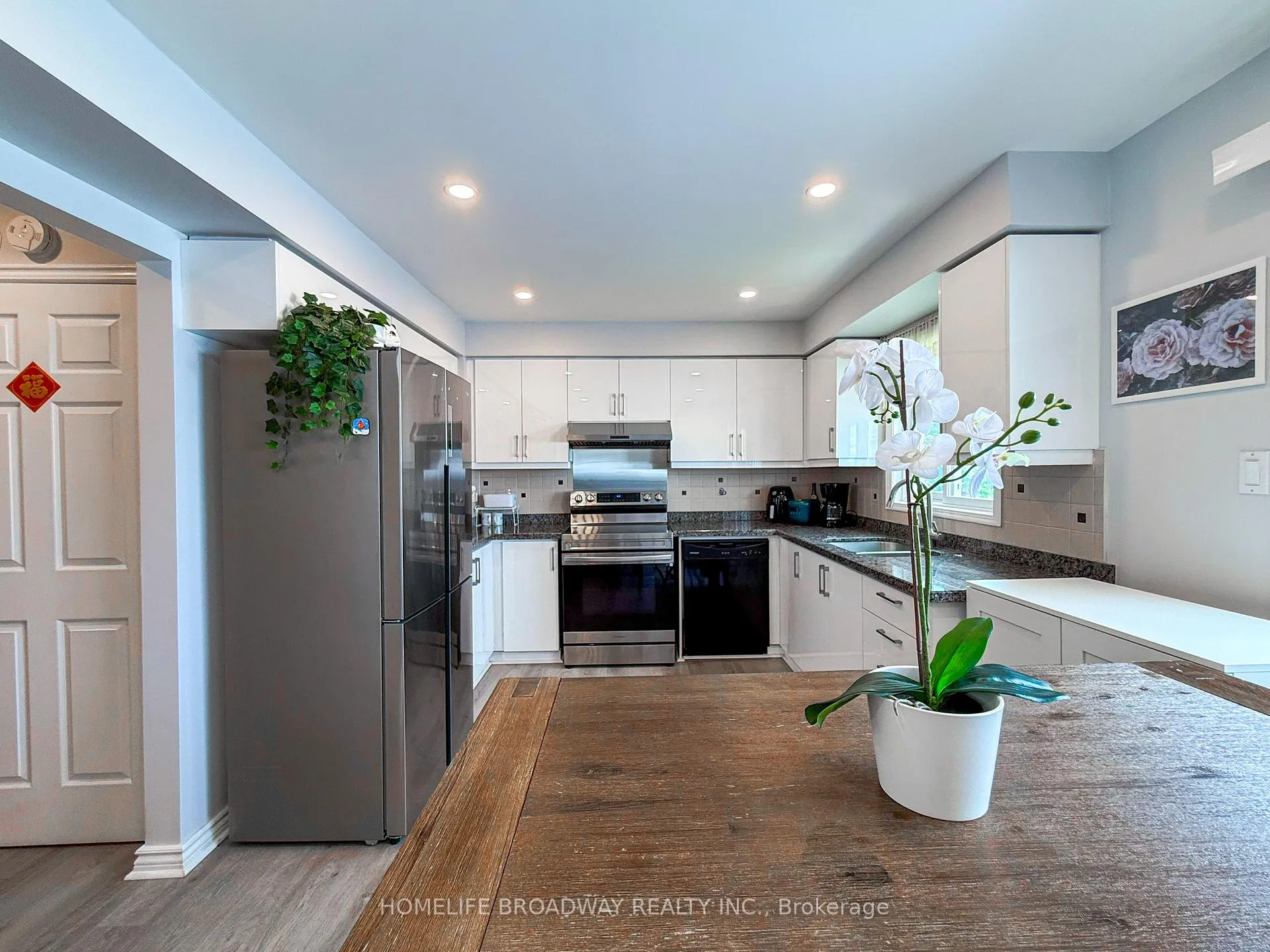 Photo 19 of 90 Chapman Drive, Ajax, Central — HOMEH