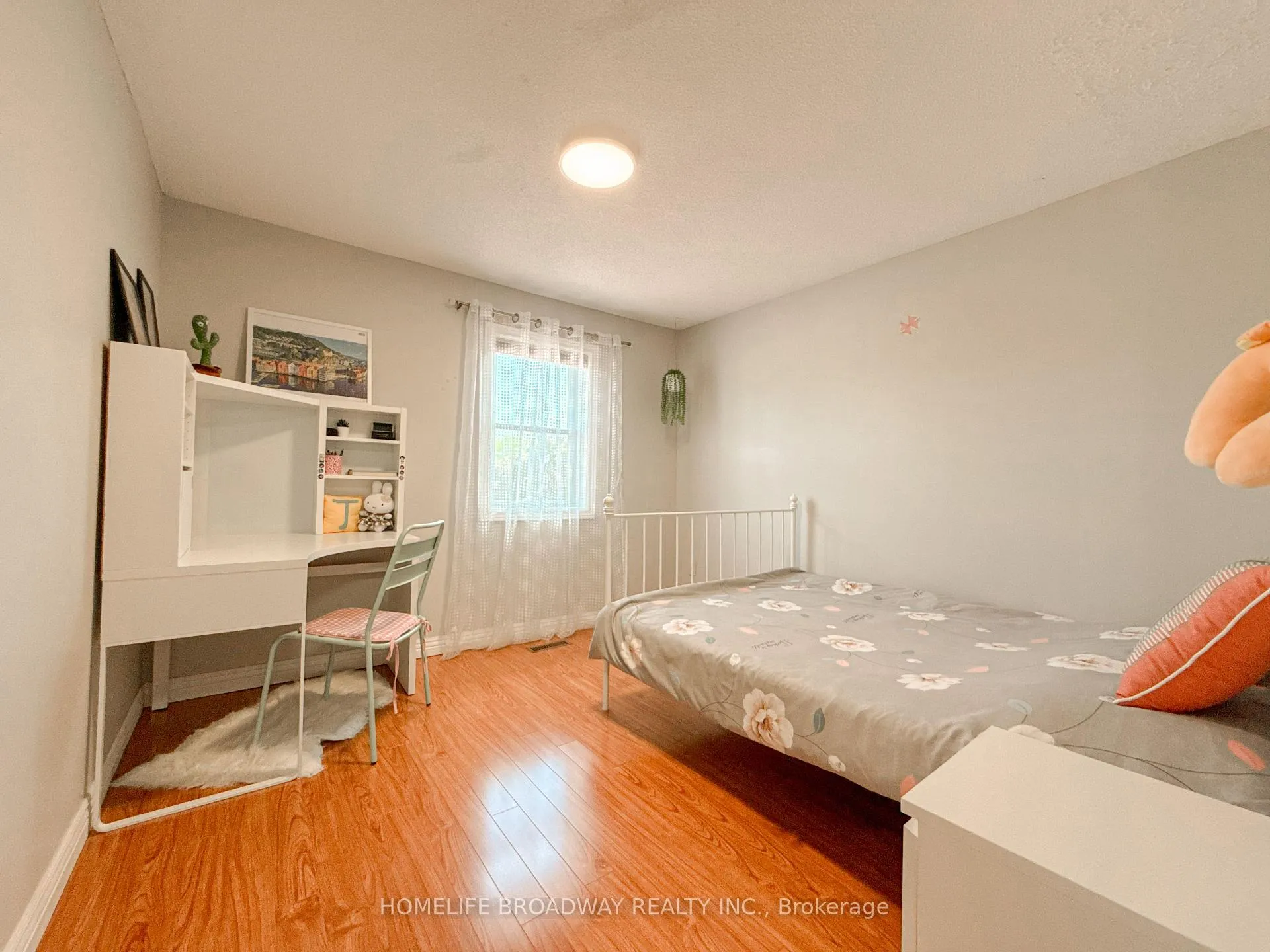 Photo 26 of 90 Chapman Drive, Ajax, Central — HOMEH