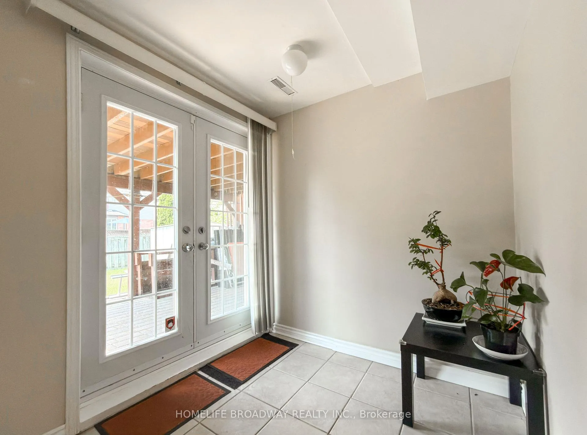 Photo 33 of 90 Chapman Drive, Ajax, Central — HOMEH