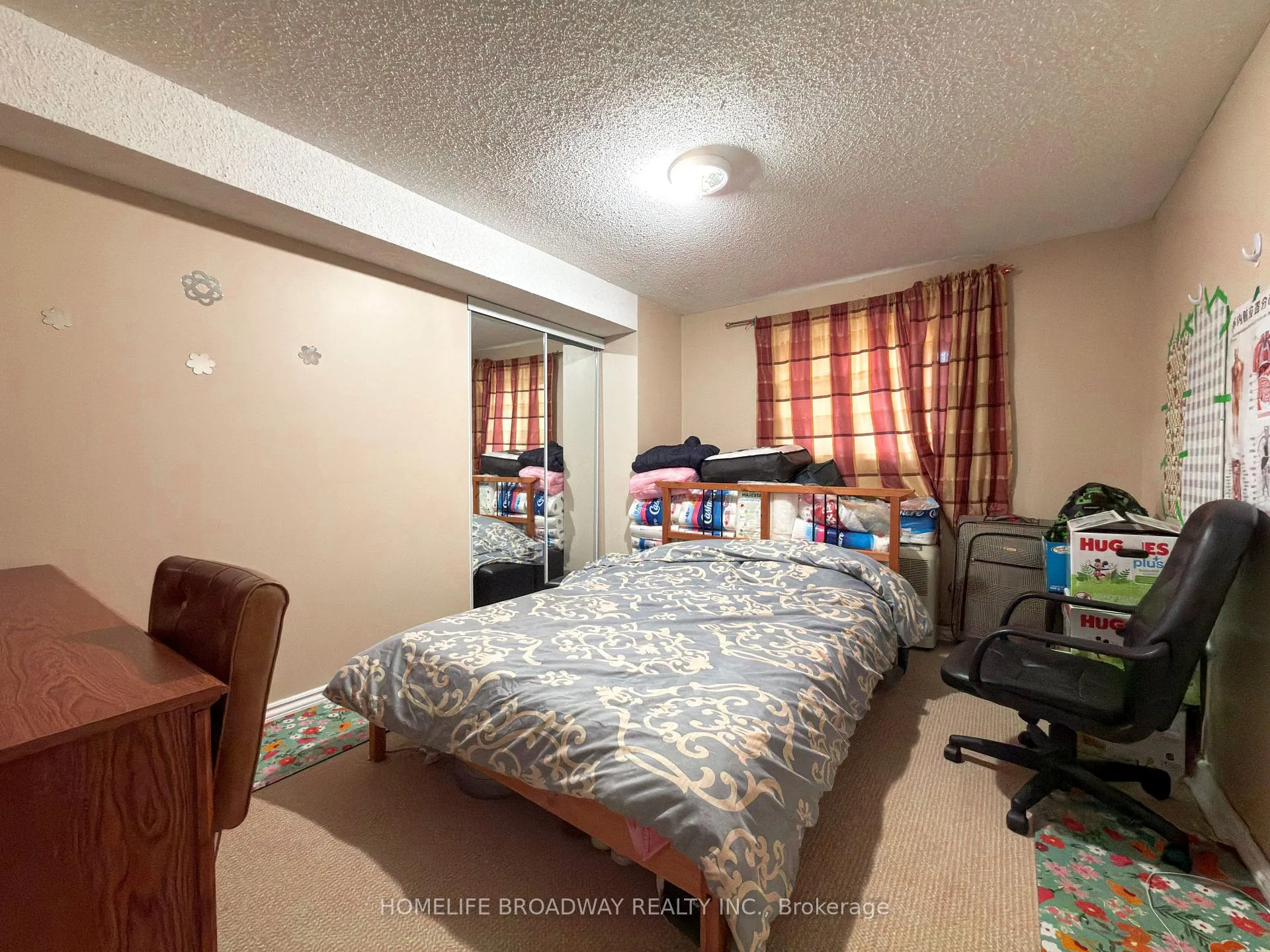 Photo 38 of 90 Chapman Drive, Ajax, Central — HOMEH