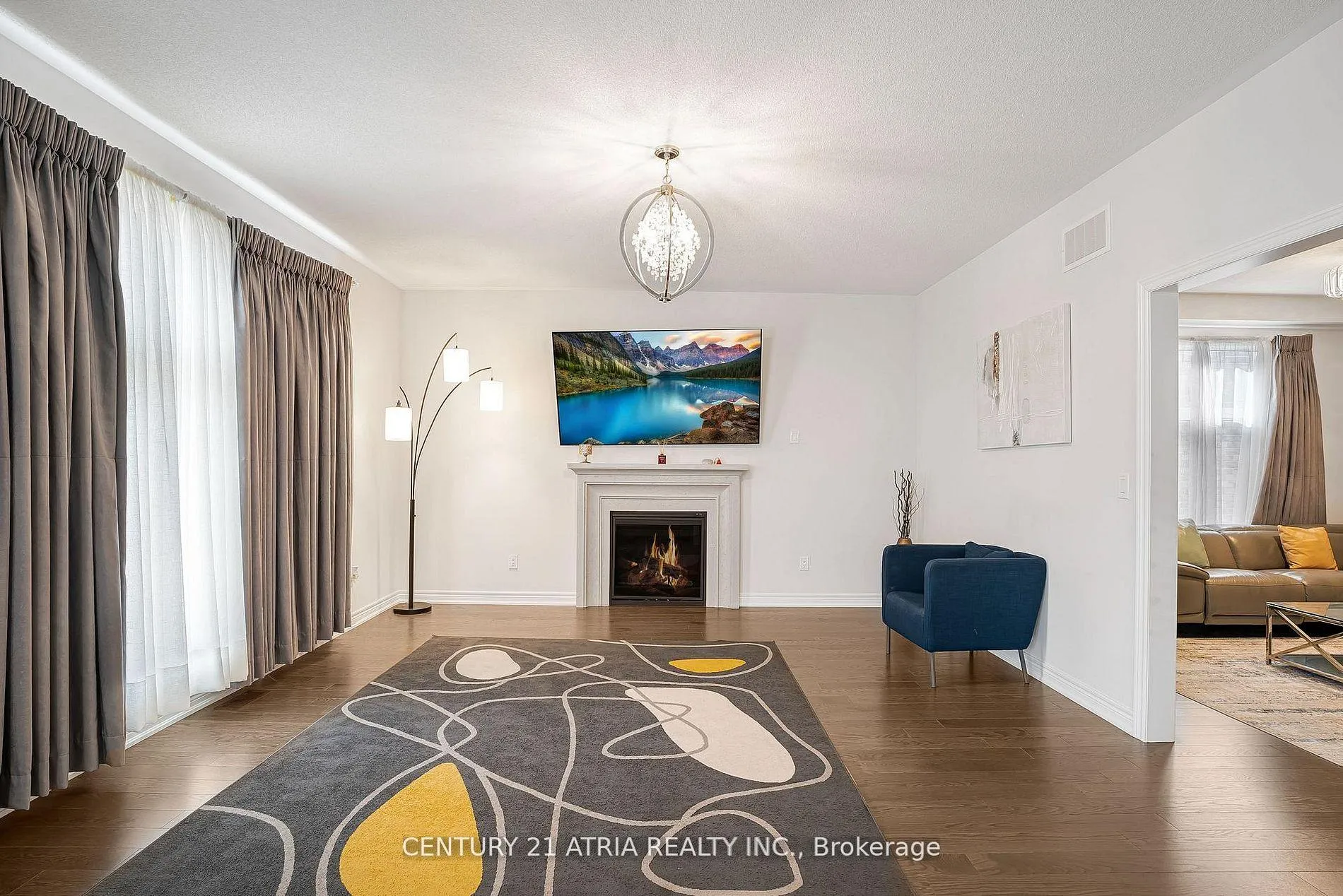 Photo 11 of 1469 Davis Loop, Innisfil, Lefroy — HOMEH
