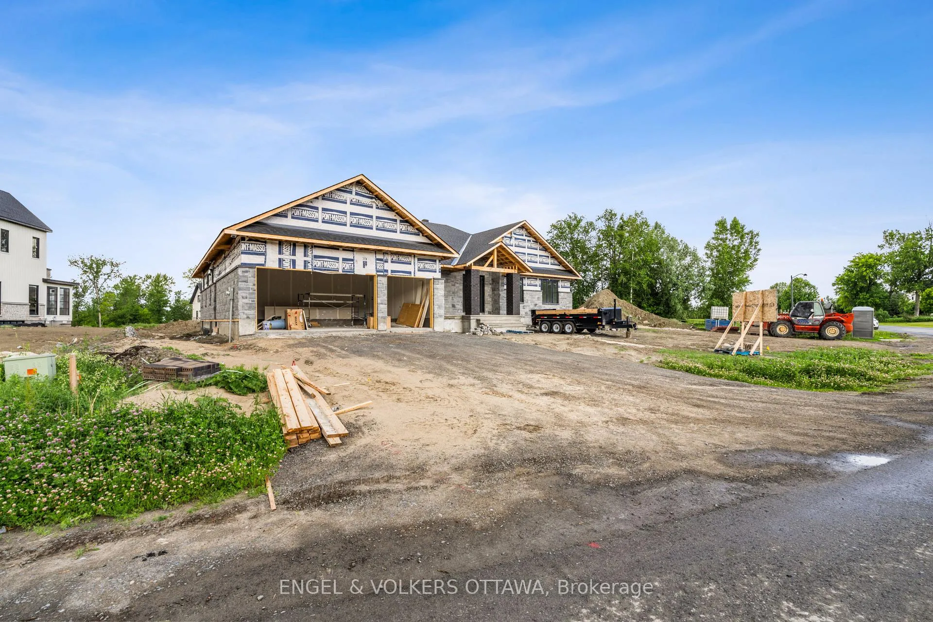 Photo 3 of 249 Cabrelle Place, Ottawa, Manotick Village & Manotick Estates — HOMEH