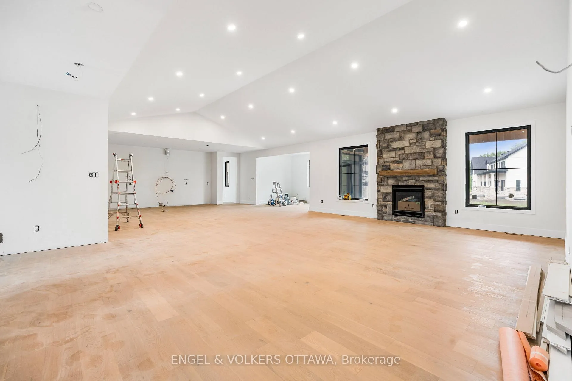 Photo 13 of 249 Cabrelle Place, Ottawa, Manotick Village & Manotick Estates — HOMEH