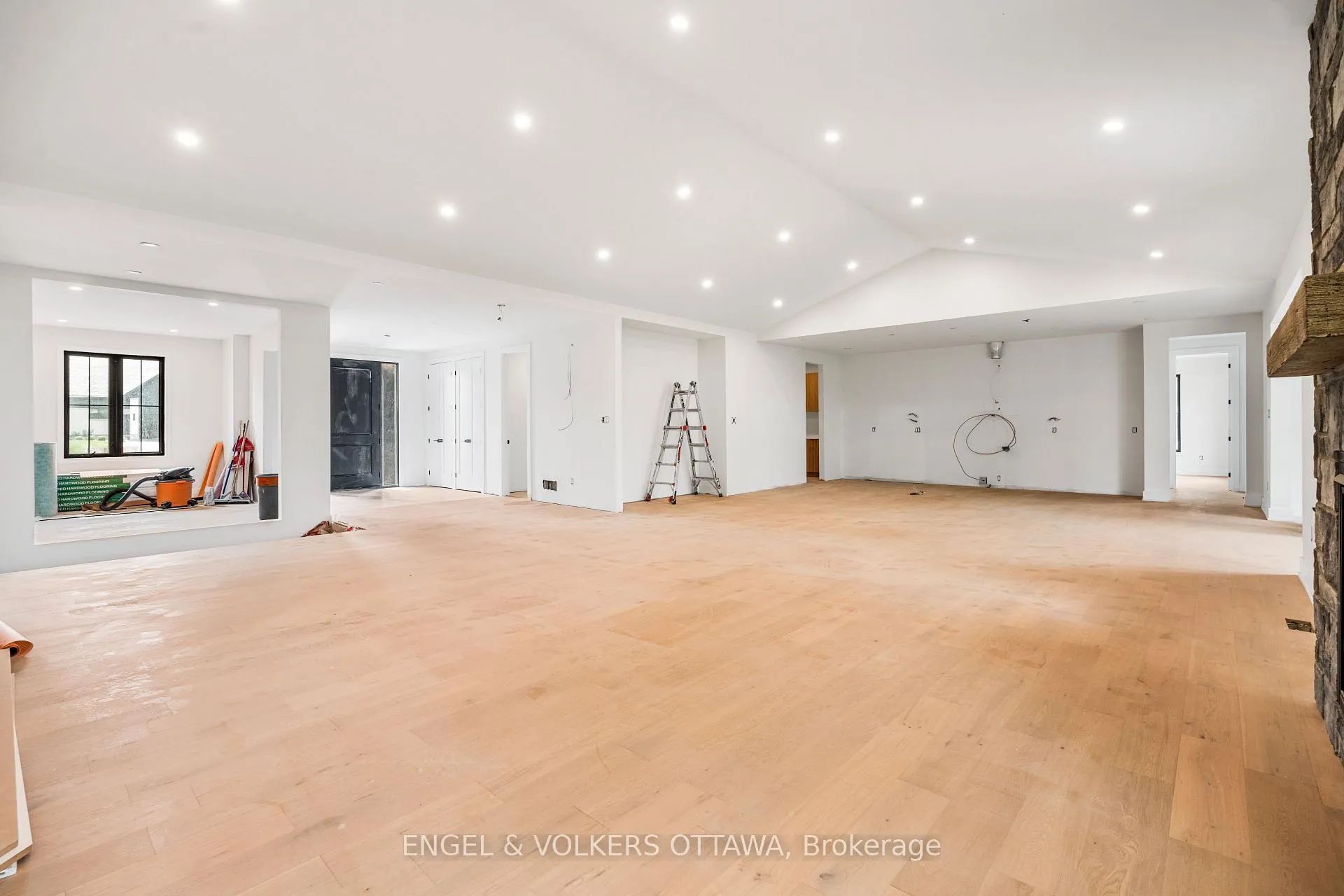 Photo 14 of 249 Cabrelle Place, Ottawa, Manotick Village & Manotick Estates — HOMEH