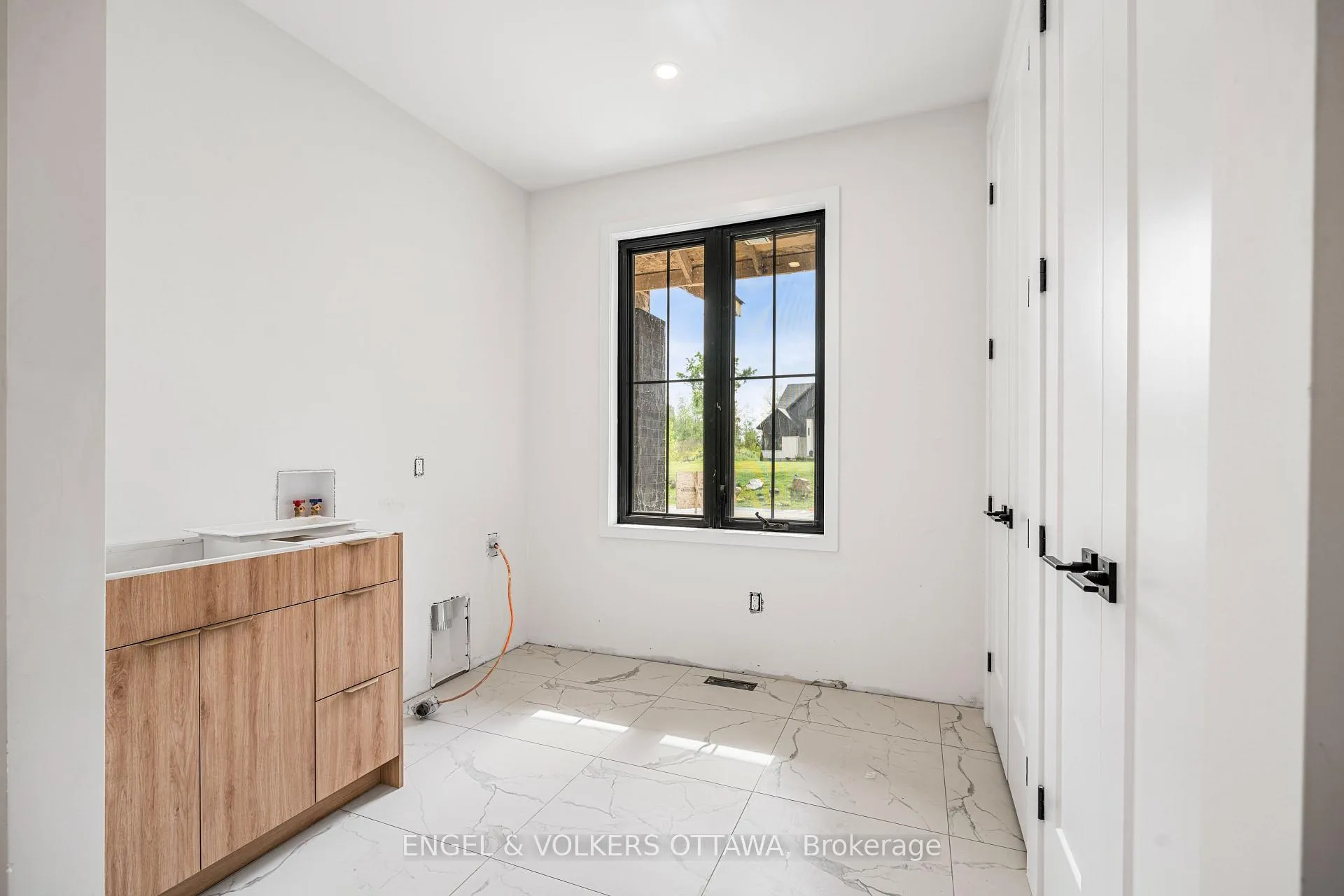 Photo 20 of 249 Cabrelle Place, Ottawa, Manotick Village & Manotick Estates — HOMEH