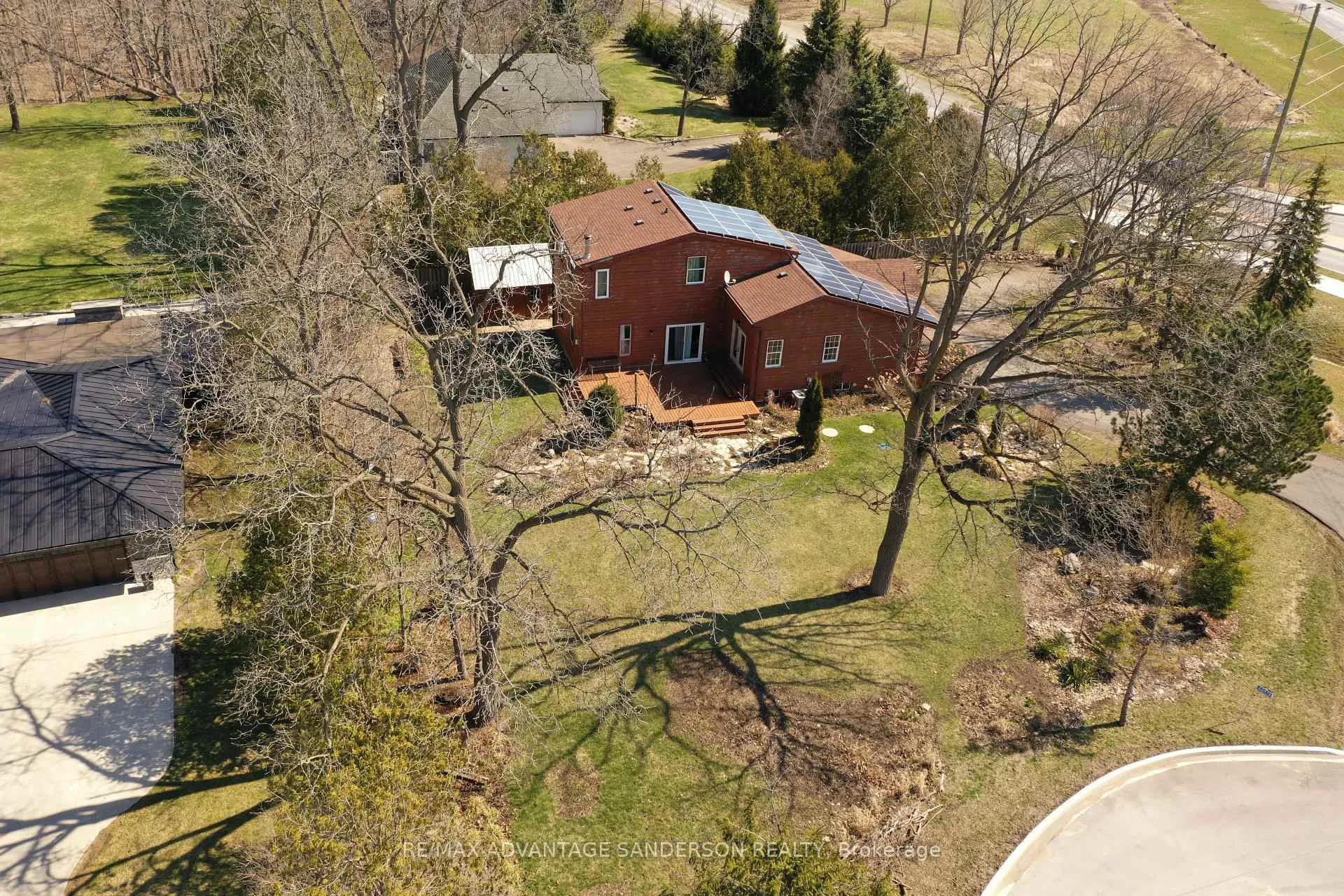 Photo 4 of 22476 Coldstream Road, Middlesex Centre, Rural Middlesex Centre — HOMEH