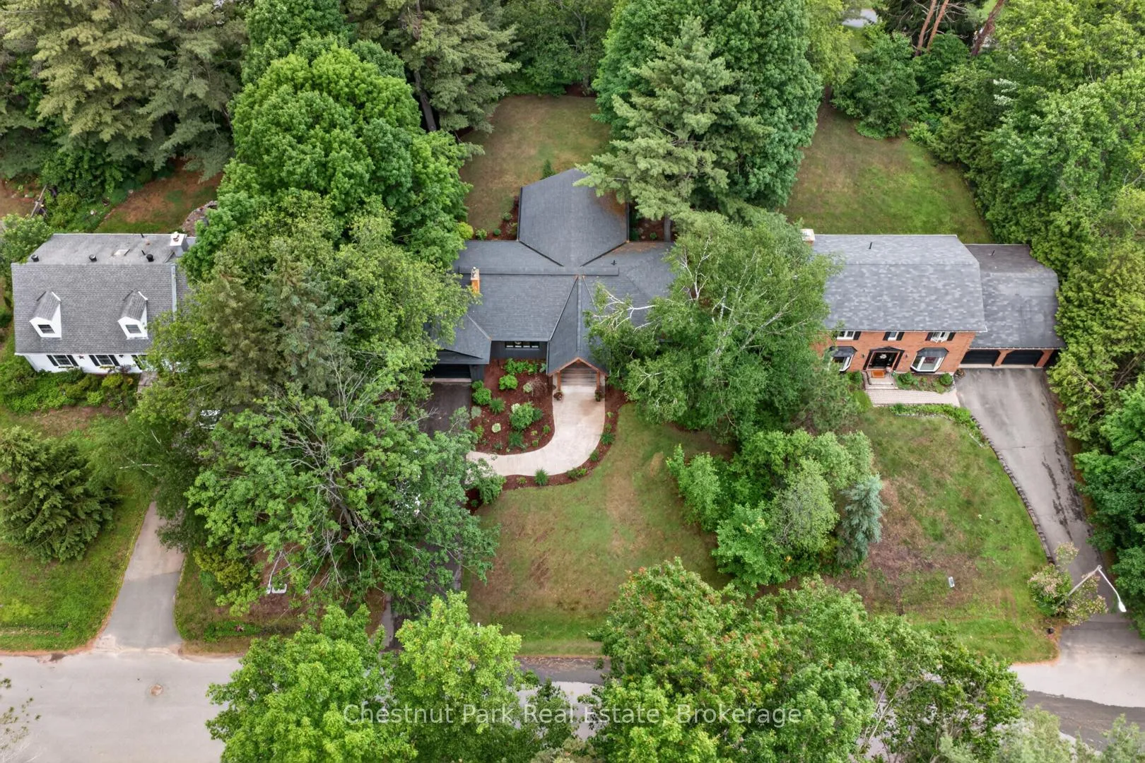 Photo 6 of 18 Brofoco Drive, Bracebridge, Monck (Bracebridge) — HOMEH