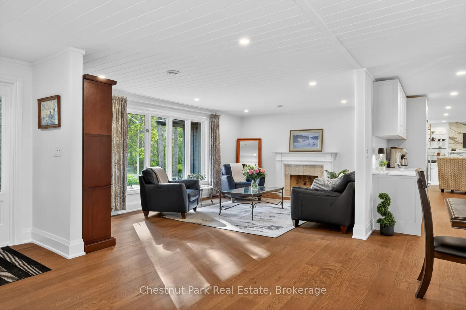 Photo 10 of 18 Brofoco Drive, Bracebridge, Monck (Bracebridge) — HOMEH