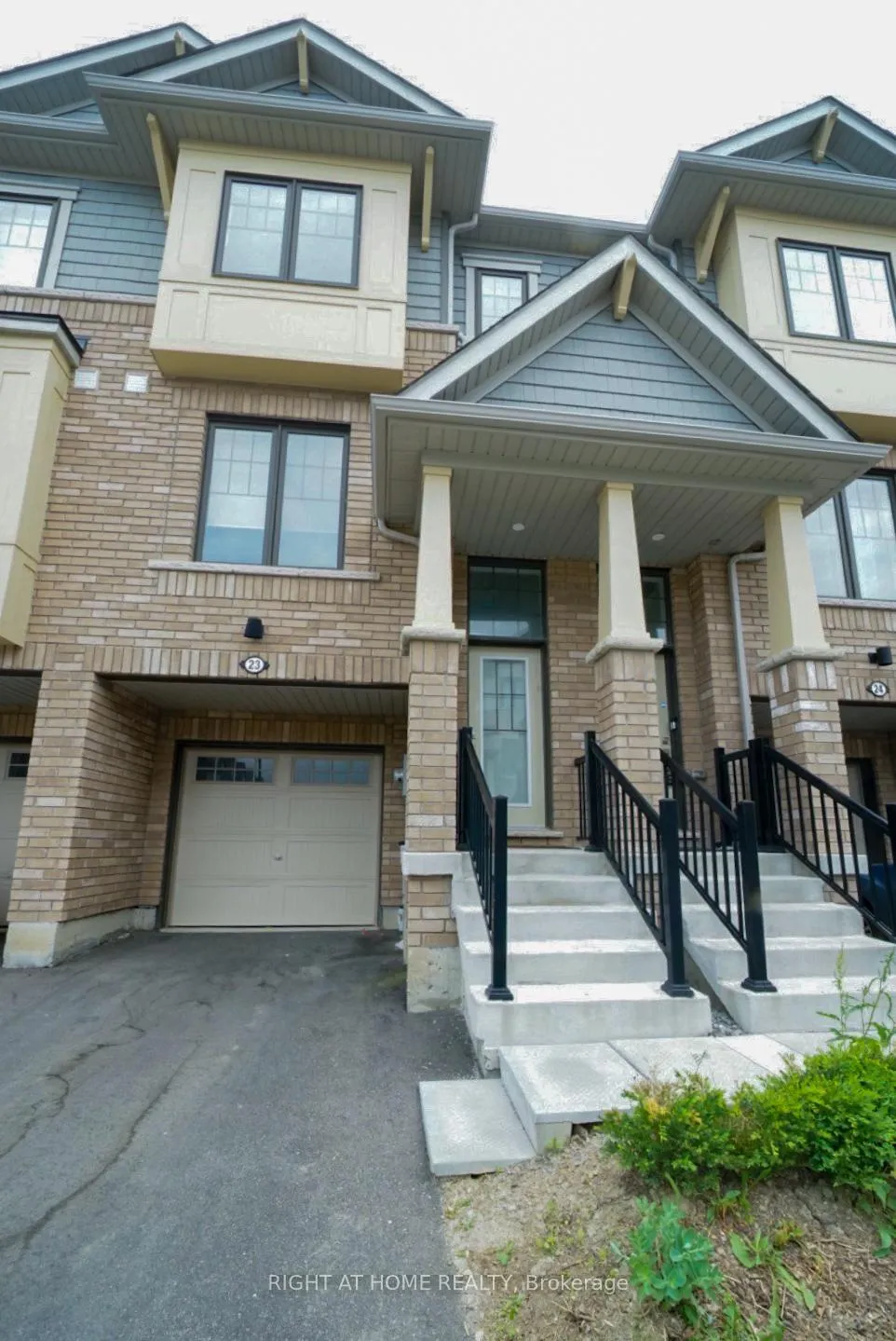 Photo 1 of Unit 23, 185 Bedrock Drive, Hamilton, Stoney Creek Mountain — HOMEH