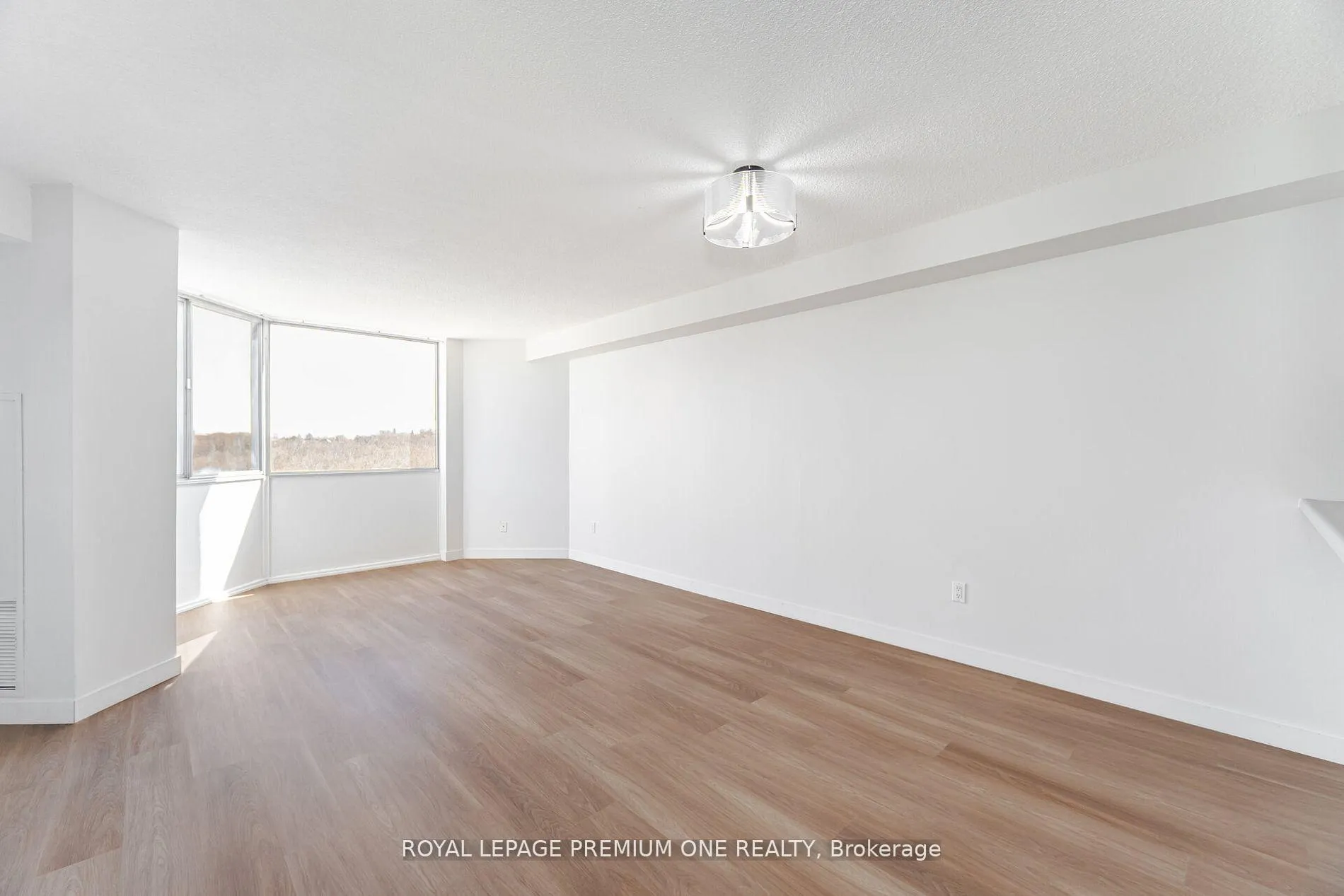 Photo 10 of Unit 310, 236 Albion Road, Etobicoke, Elms-Old Rexdale — HOMEH
