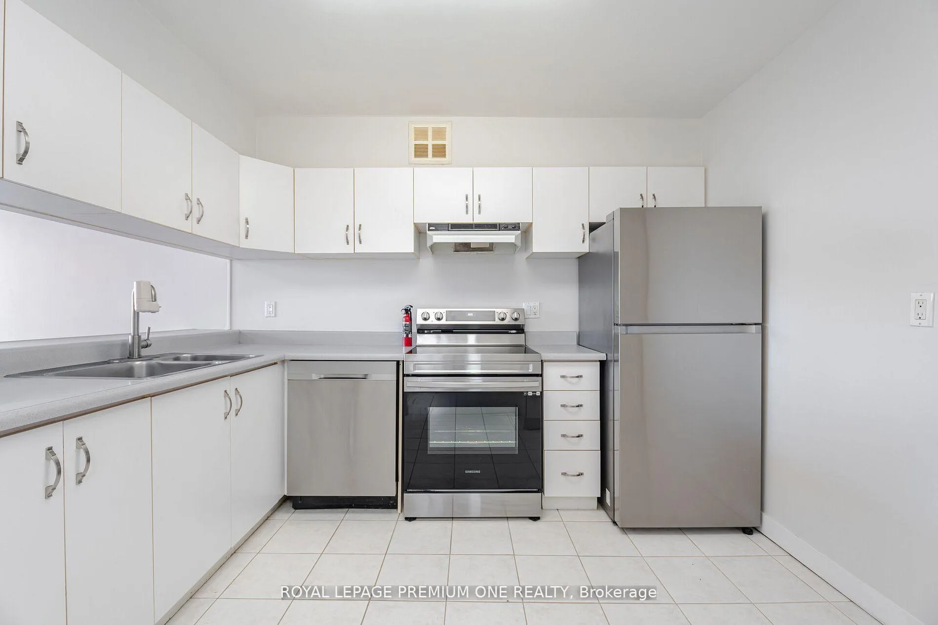 Photo 16 of Unit 310, 236 Albion Road, Etobicoke, Elms-Old Rexdale — HOMEH