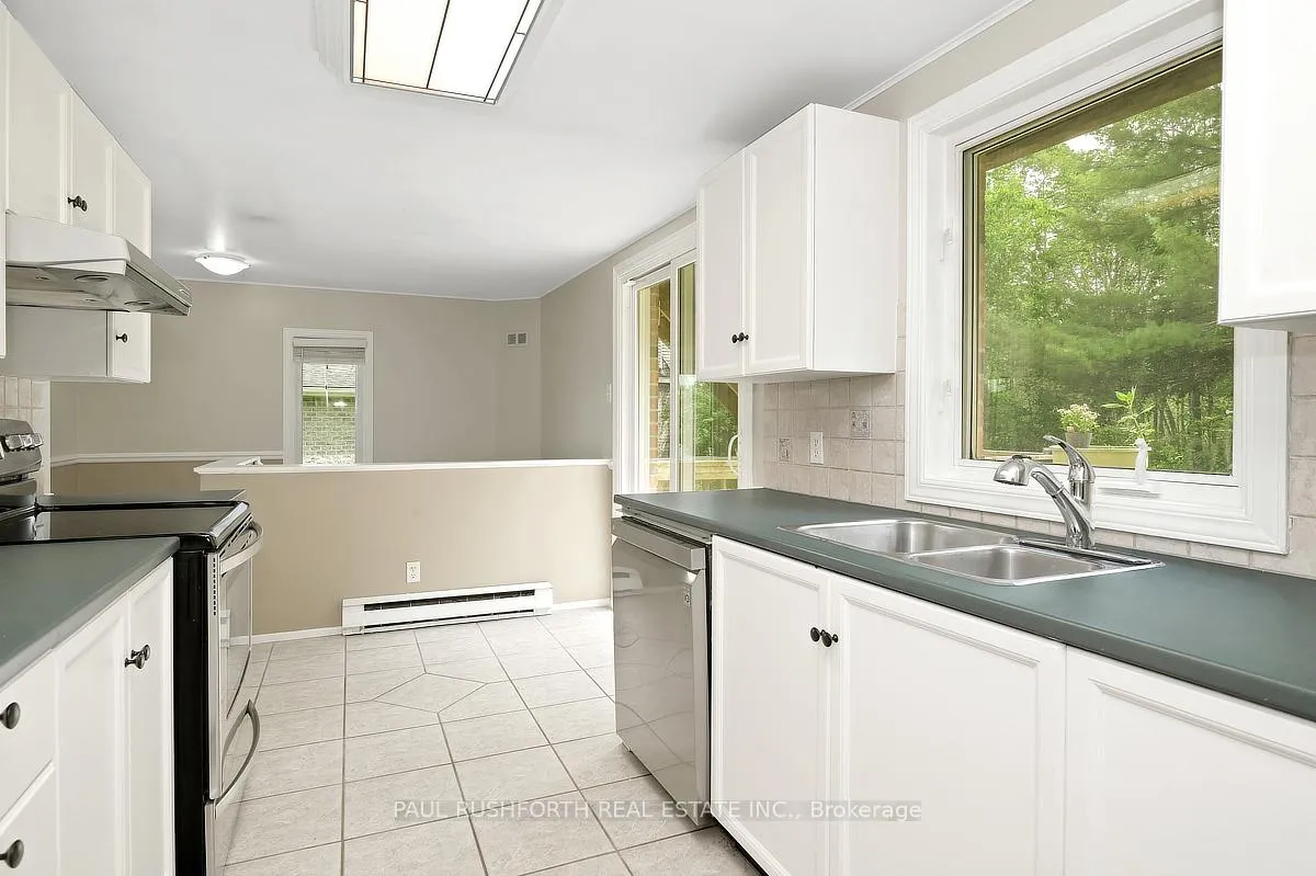 Photo 9 of Unit 6, 1 Timberview Way, Ottawa, Westcliffe Estates — HOMEH