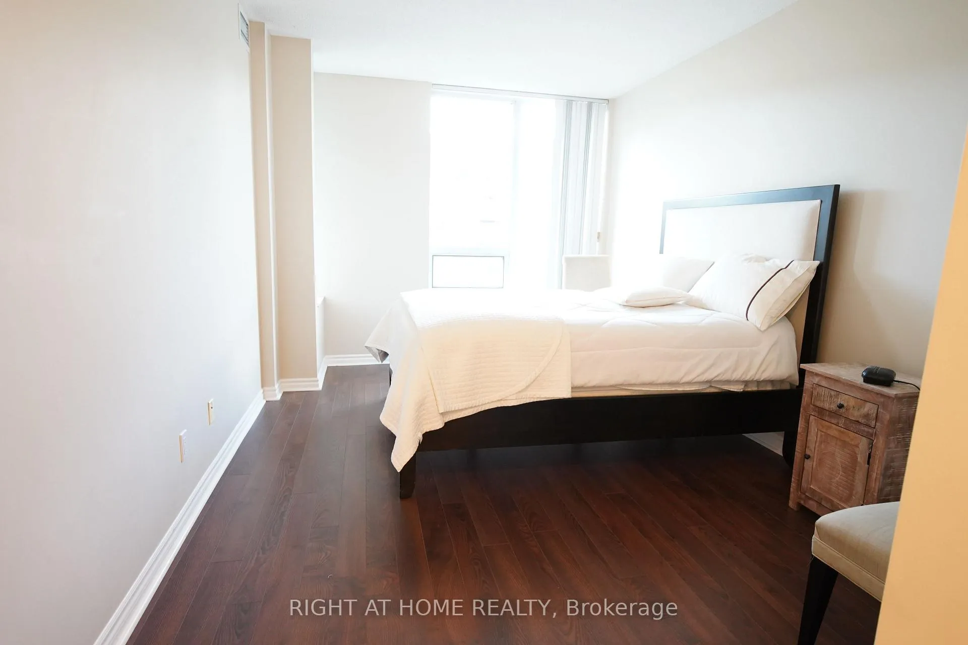 Photo 8 of Unit 716, 18 William Carson Crescent, North York, St. Andrew-Windfields — HOMEH