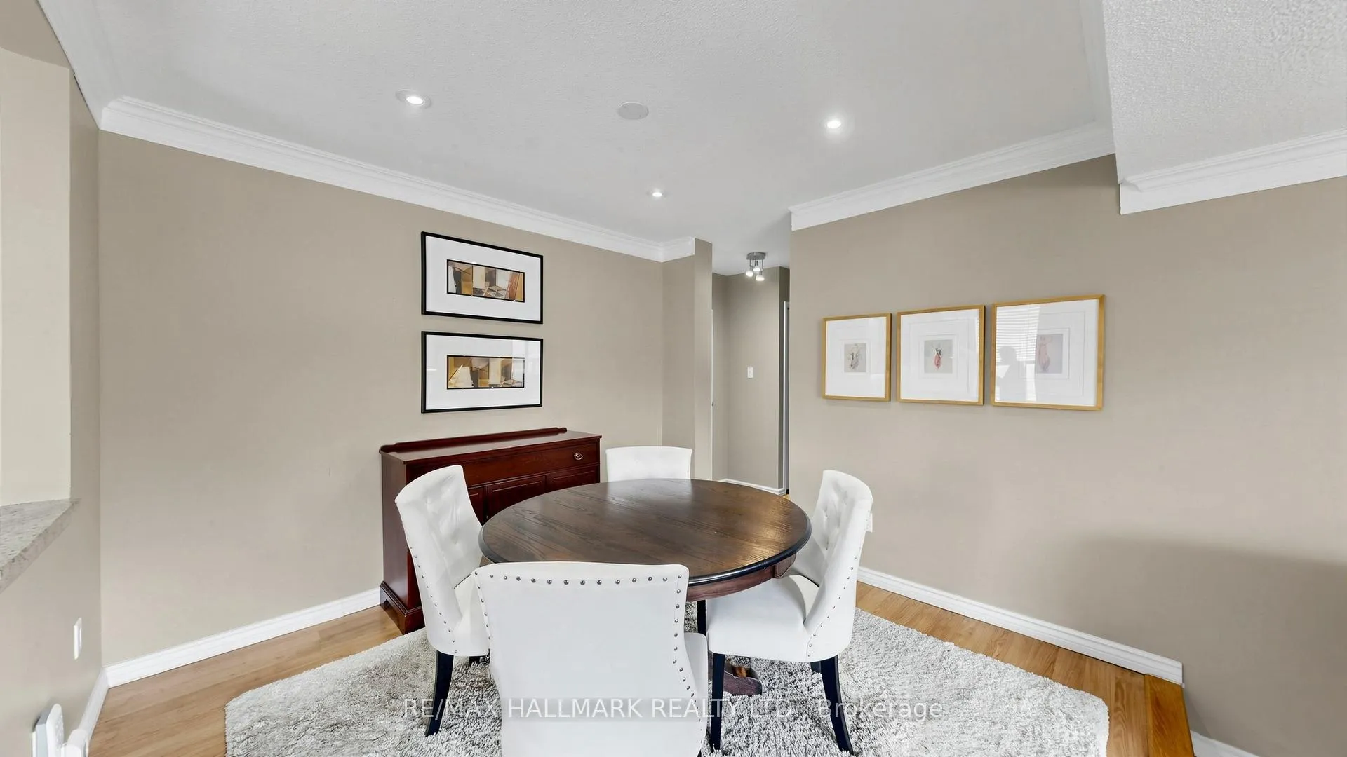 Photo 11 of Unit 402, 49 Queen Street E, Mississauga, Port Credit — HOMEH