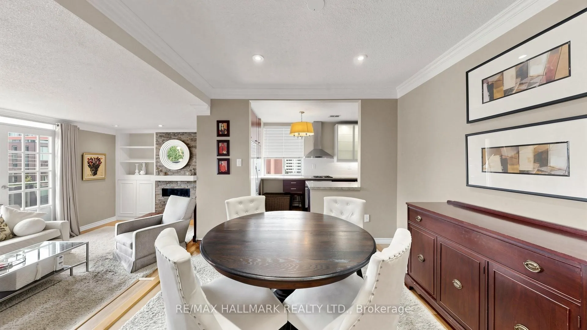 Photo 13 of Unit 402, 49 Queen Street E, Mississauga, Port Credit — HOMEH