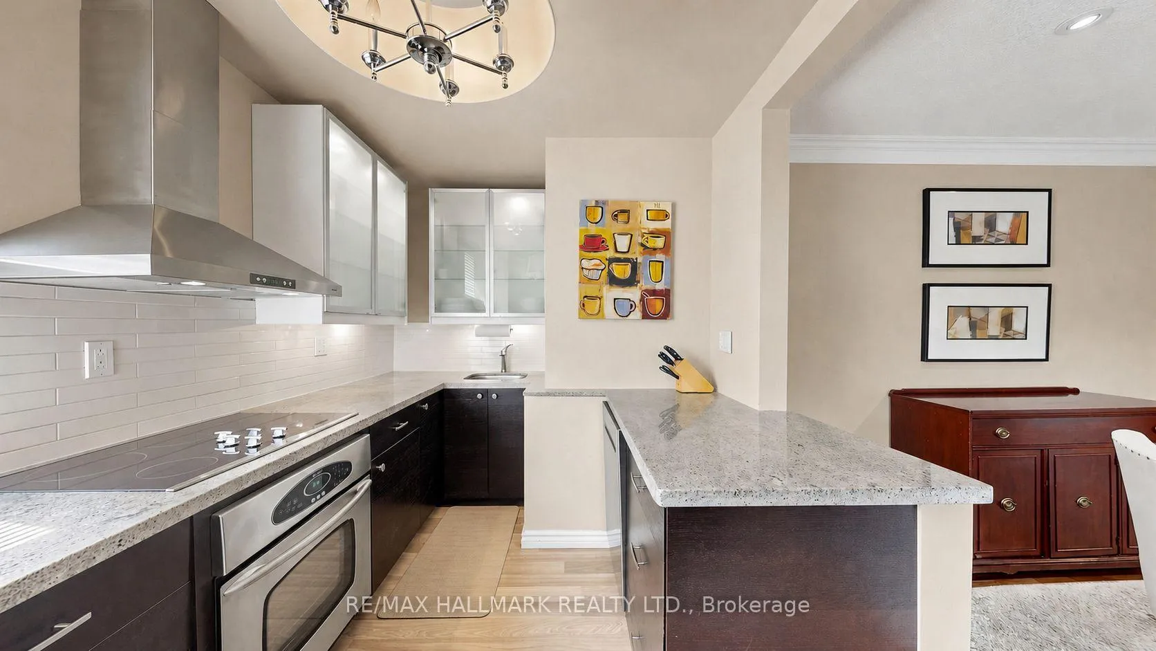 Photo 20 of Unit 402, 49 Queen Street E, Mississauga, Port Credit — HOMEH
