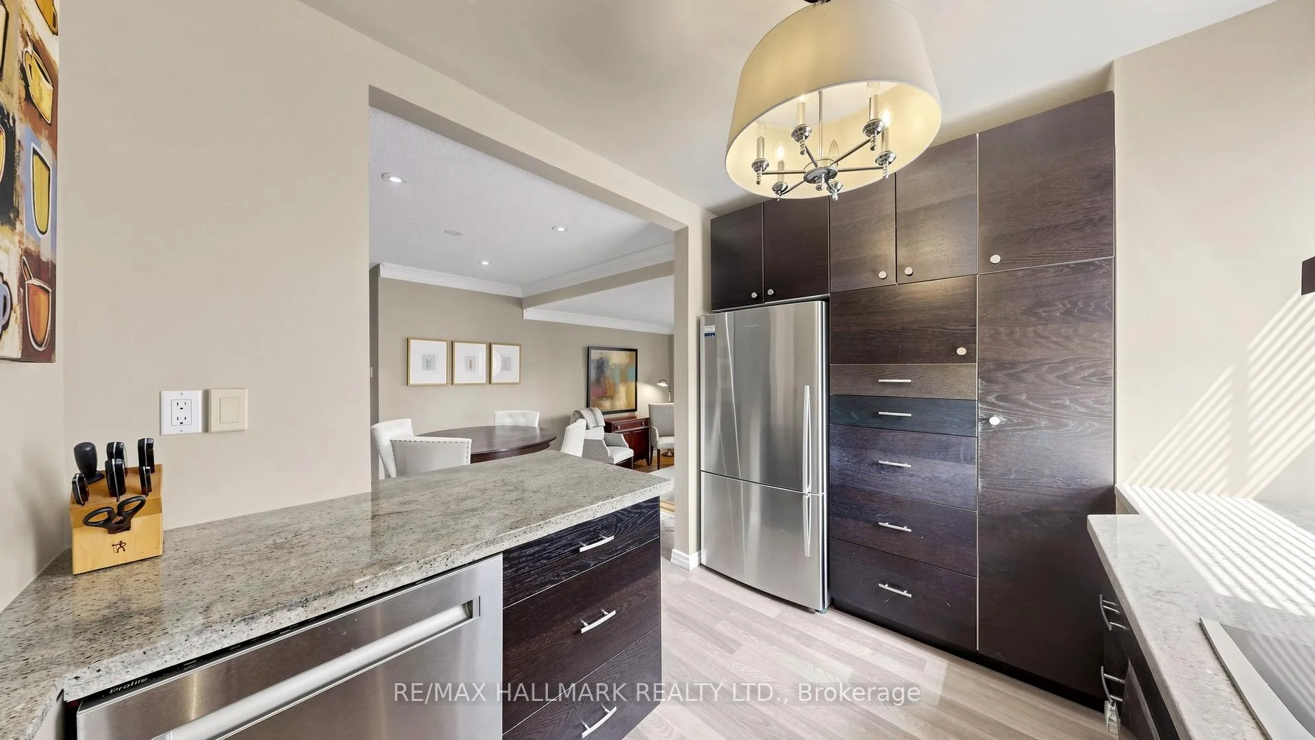 Photo 24 of Unit 402, 49 Queen Street E, Mississauga, Port Credit — HOMEH