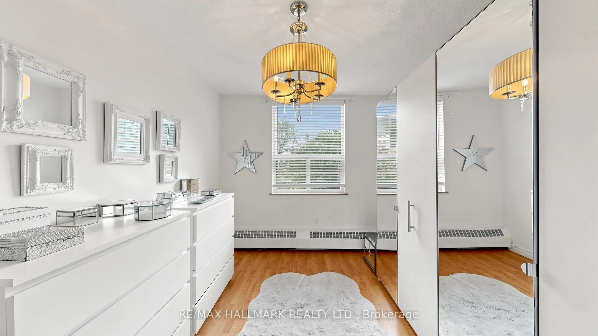 Photo 35 of Unit 402, 49 Queen Street E, Mississauga, Port Credit — HOMEH