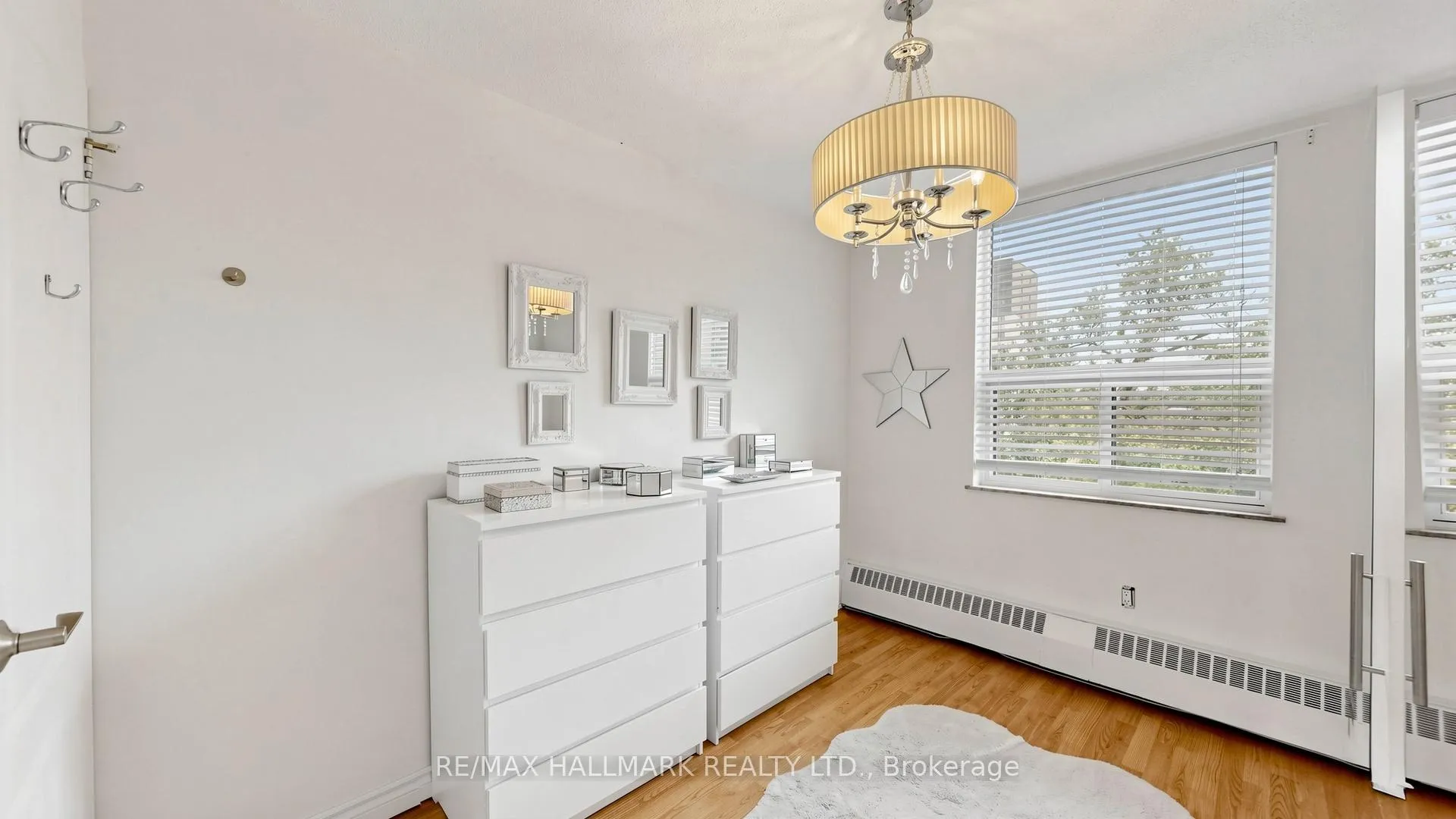 Photo 36 of Unit 402, 49 Queen Street E, Mississauga, Port Credit — HOMEH