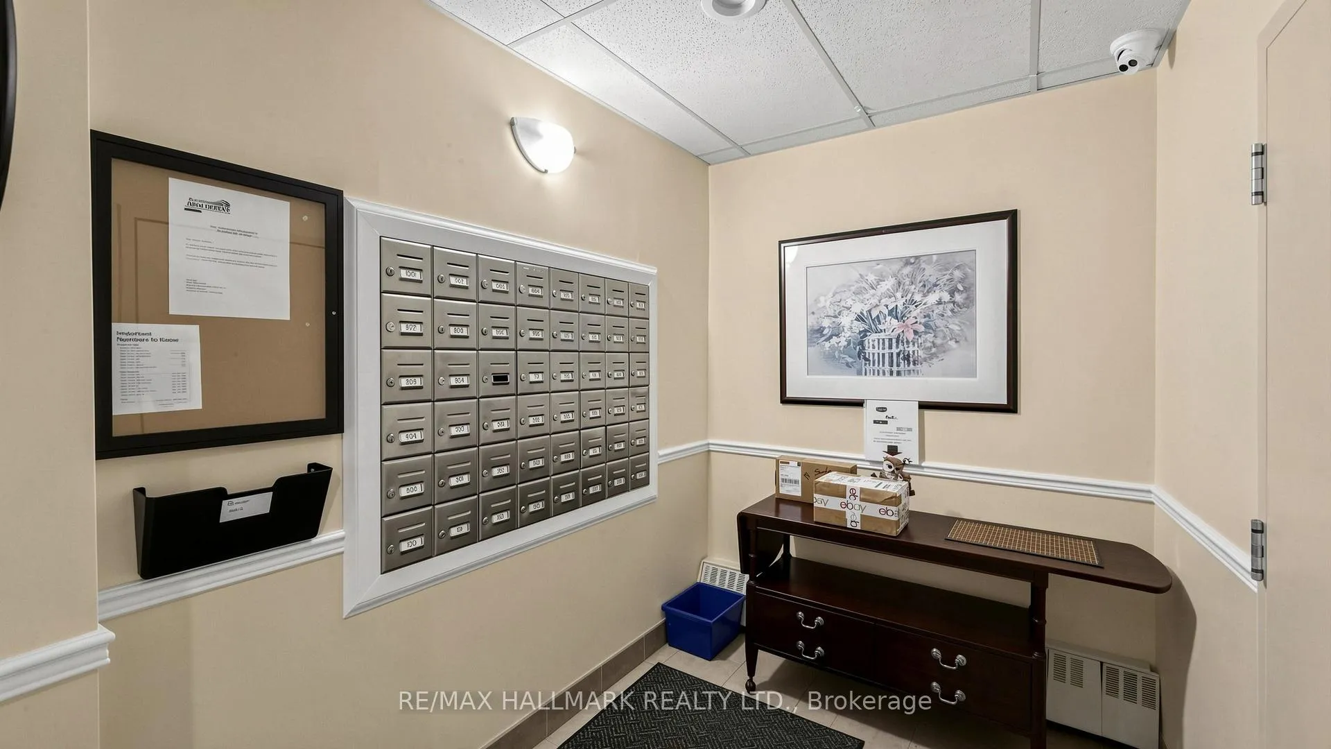 Photo 55 of Unit 402, 49 Queen Street E, Mississauga, Port Credit — HOMEH
