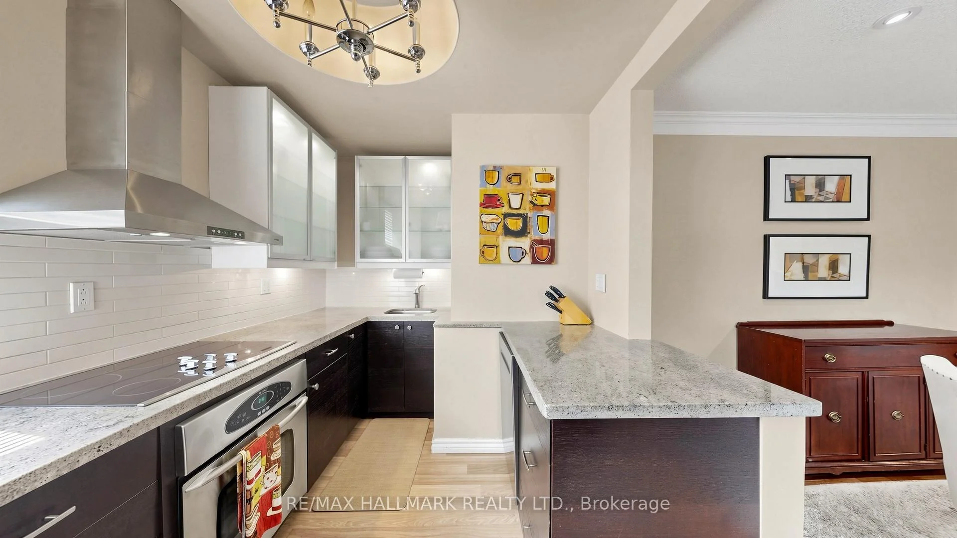 Photo 18 of Unit 402, 49 Queen Street E, Mississauga, Port Credit — HOMEH