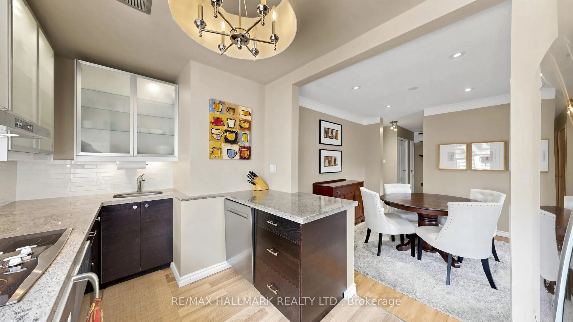 Photo 19 of Unit 402, 49 Queen Street E, Mississauga, Port Credit — HOMEH