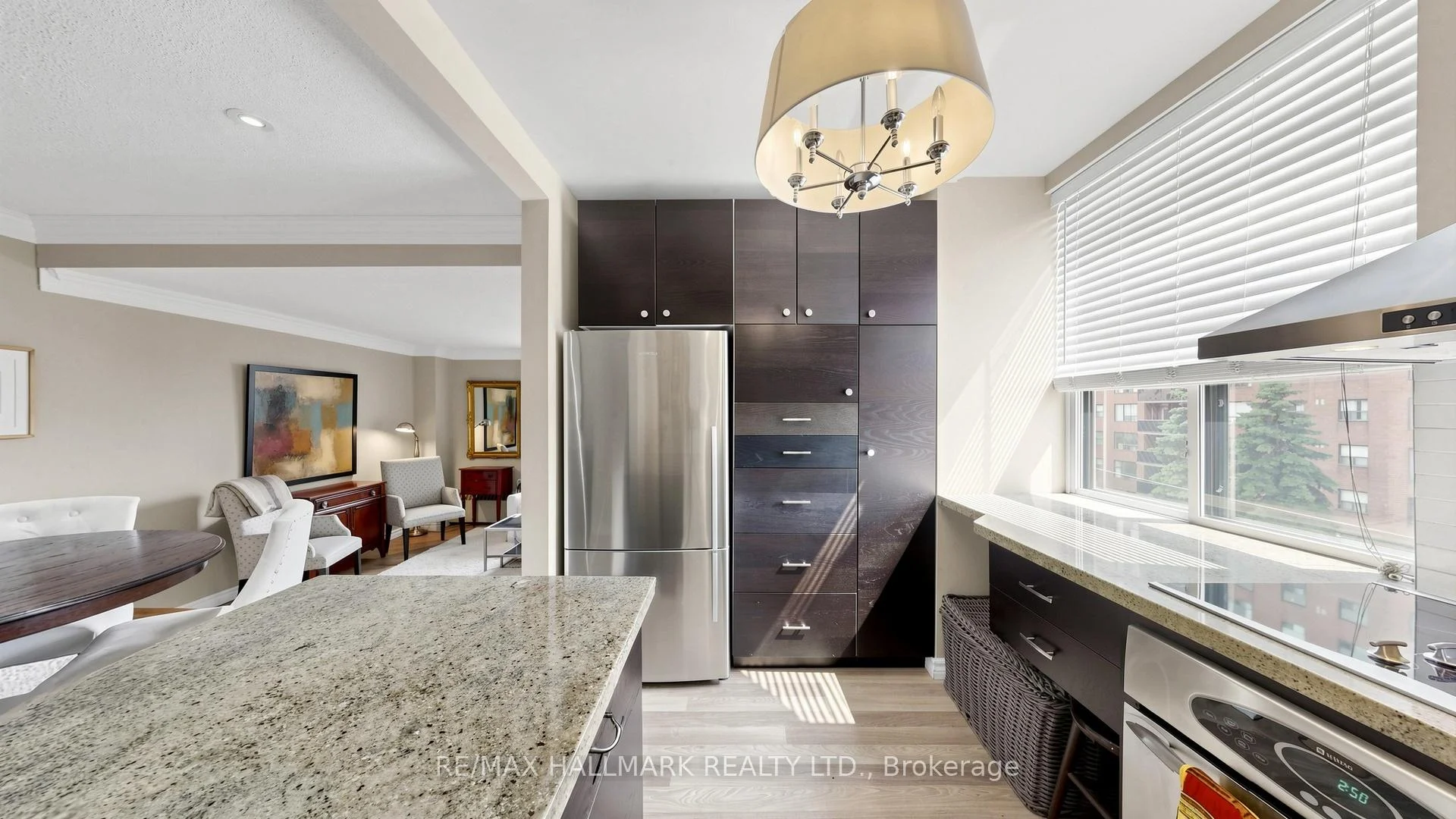 Photo 21 of Unit 402, 49 Queen Street E, Mississauga, Port Credit — HOMEH