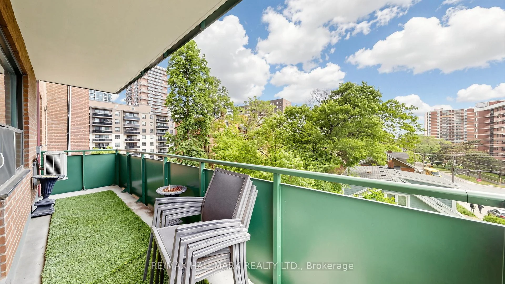 Photo 43 of Unit 402, 49 Queen Street E, Mississauga, Port Credit — HOMEH