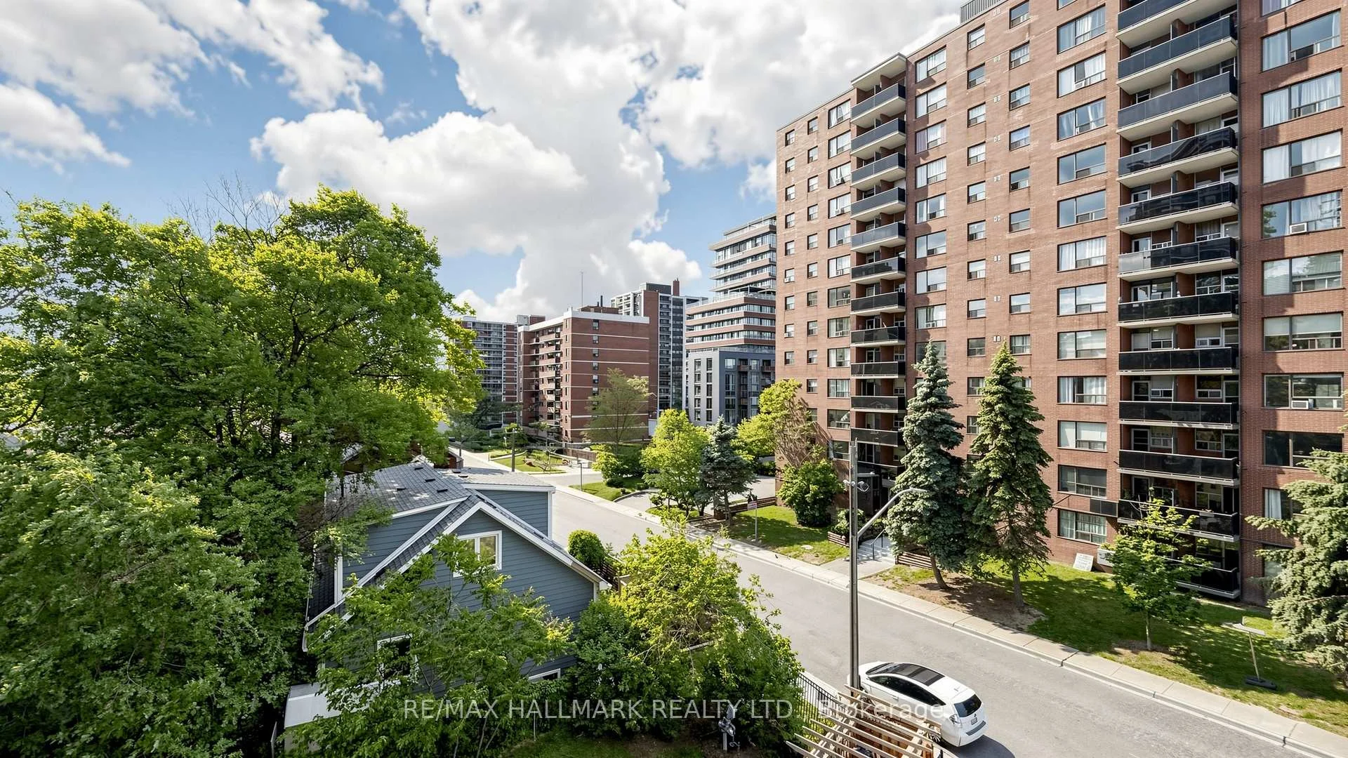 Photo 48 of Unit 402, 49 Queen Street E, Mississauga, Port Credit — HOMEH