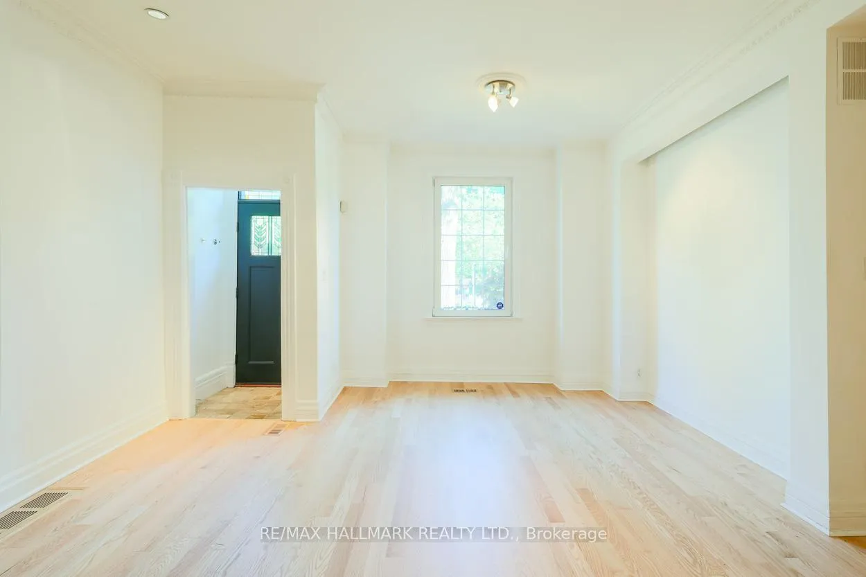 Photo 4 of 101 Pears Avenue, Toronto, The Annex — HOMEH