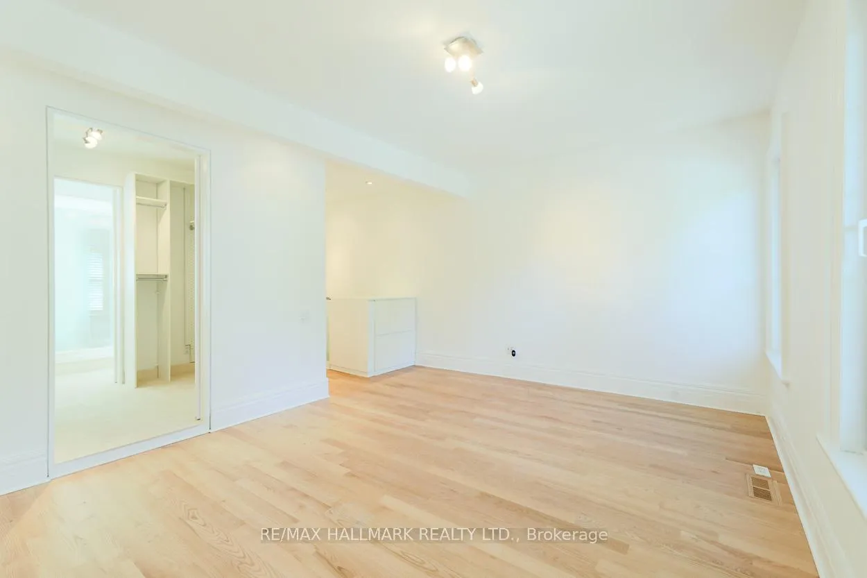 Photo 22 of 101 Pears Avenue, Toronto, The Annex — HOMEH