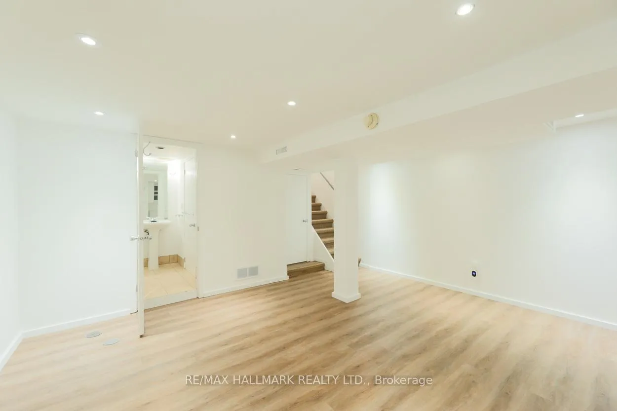 Photo 29 of 101 Pears Avenue, Toronto, The Annex — HOMEH