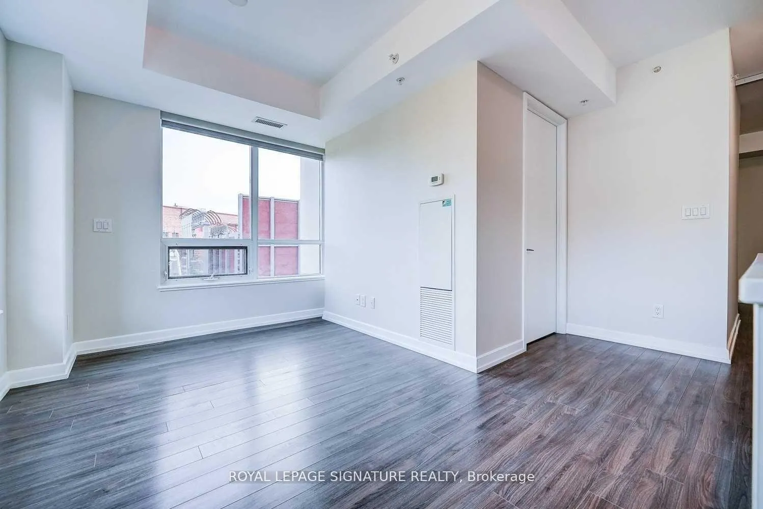 Photo 15 of Unit 319, 377 Madison Avenue, Toronto, Casa Loma — HOMEH