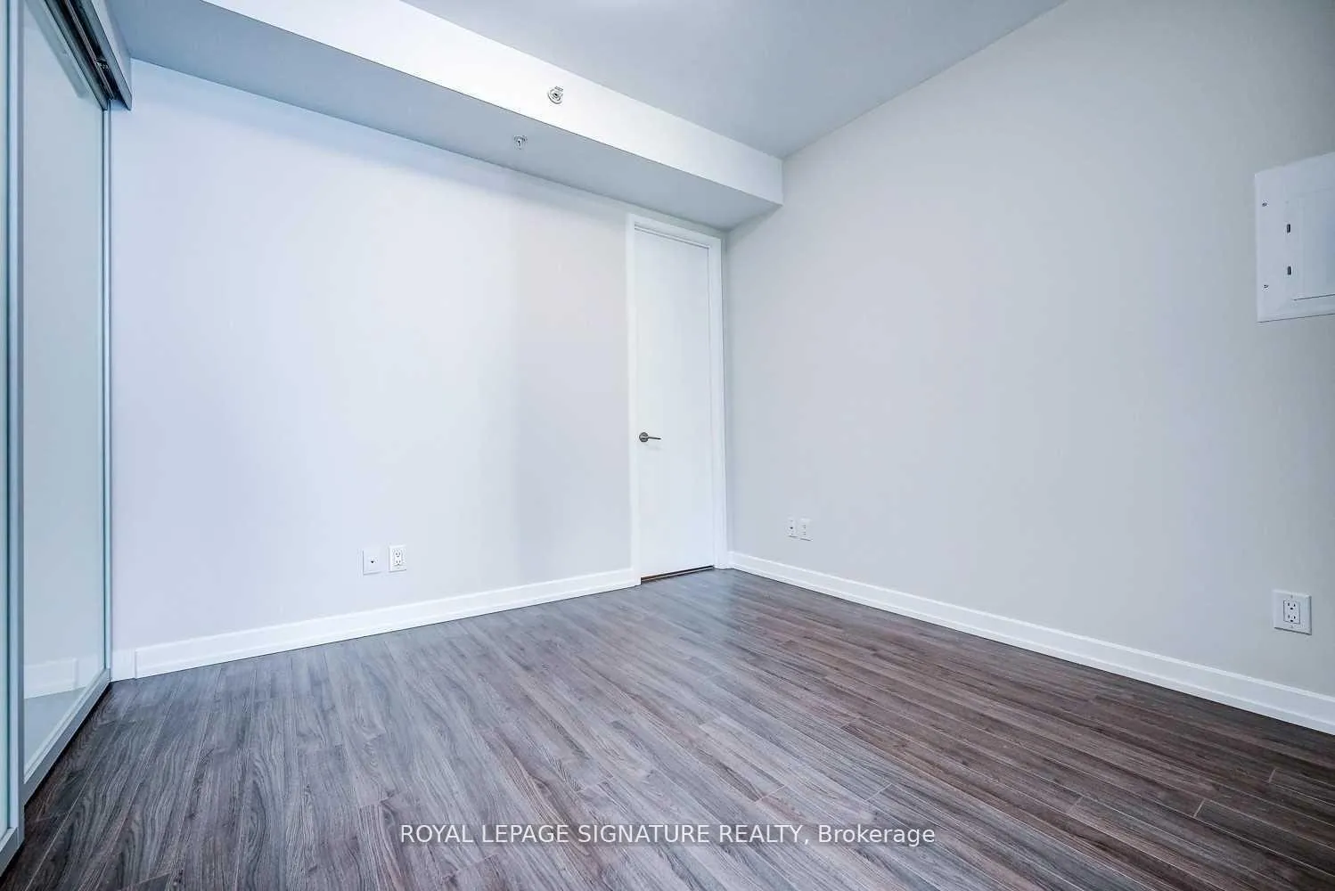 Photo 23 of Unit 319, 377 Madison Avenue, Toronto, Casa Loma — HOMEH
