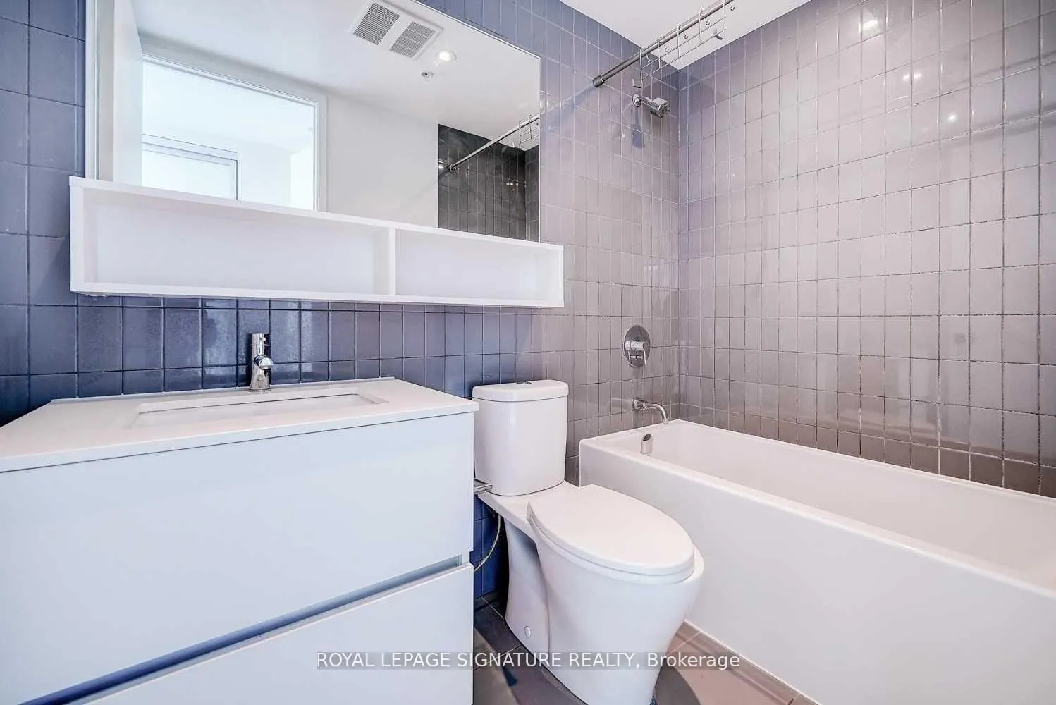 Photo 32 of Unit 319, 377 Madison Avenue, Toronto, Casa Loma — HOMEH