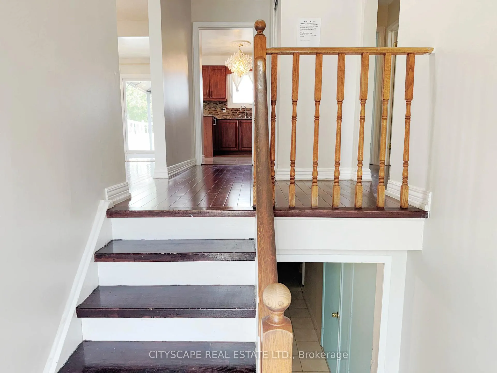 Photo 6 of 3720 Brandon Gate Drive, Mississauga, Malton — HOMEH