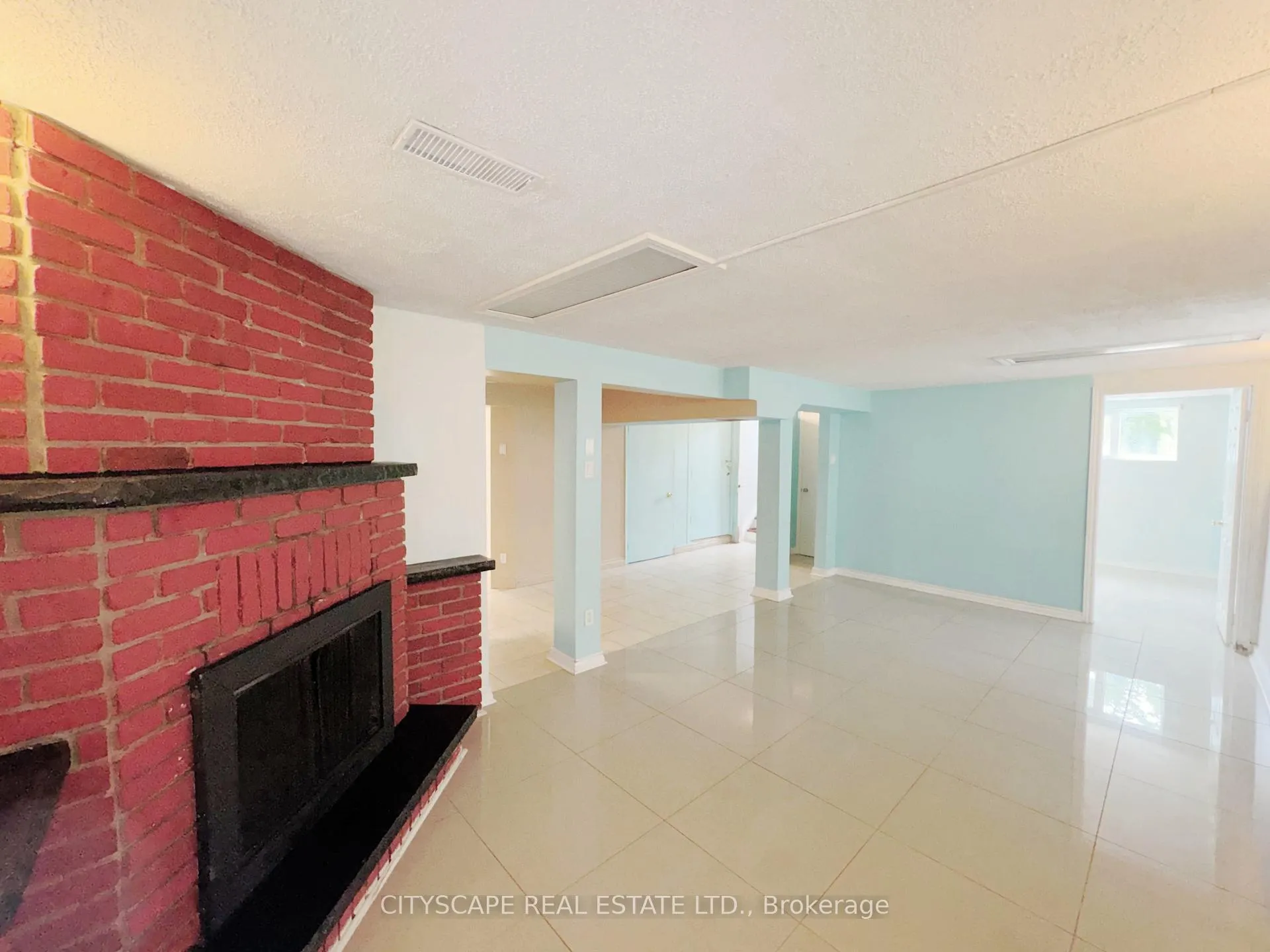 Photo 33 of 3720 Brandon Gate Drive, Mississauga, Malton — HOMEH
