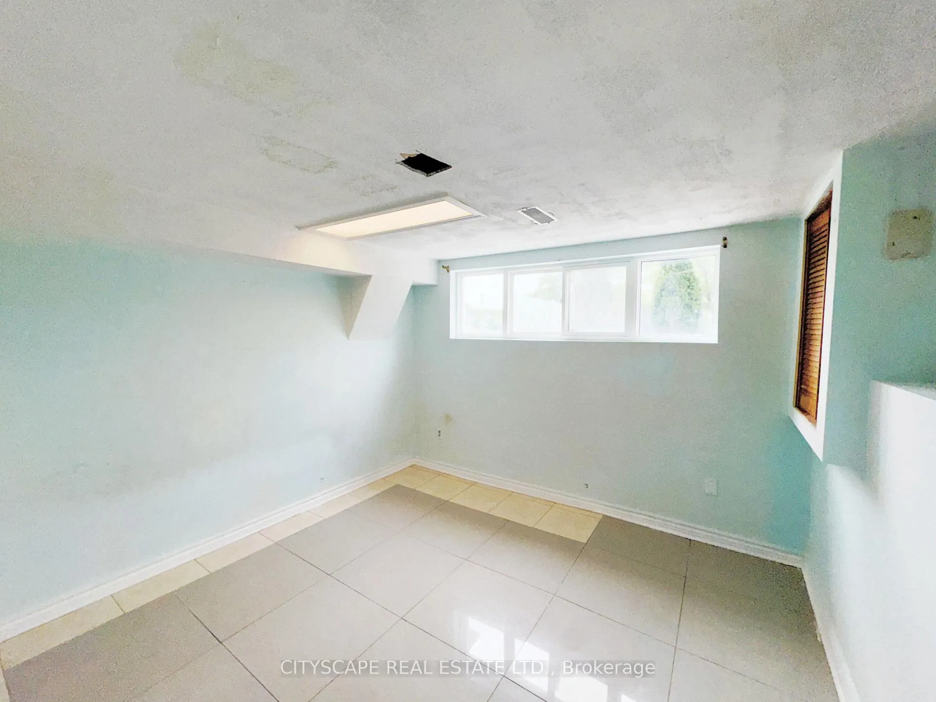 Photo 34 of 3720 Brandon Gate Drive, Mississauga, Malton — HOMEH