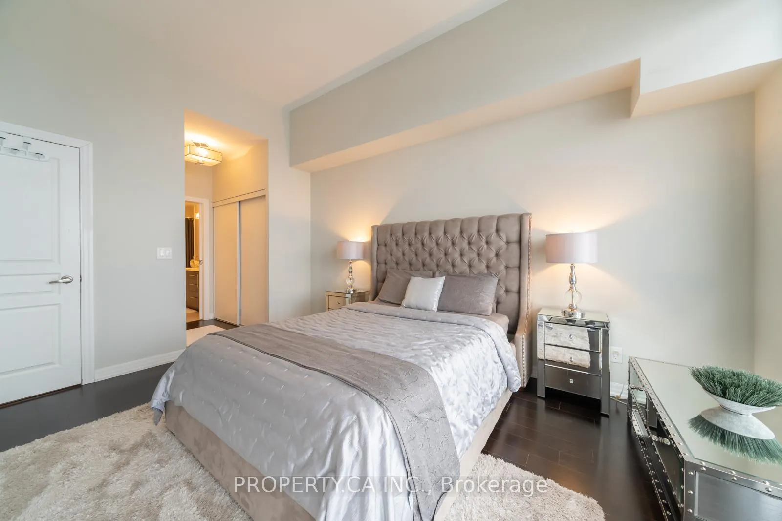 Photo 9 of Unit PH3504, 223 Webb Drive, Mississauga, City Centre — HOMEH