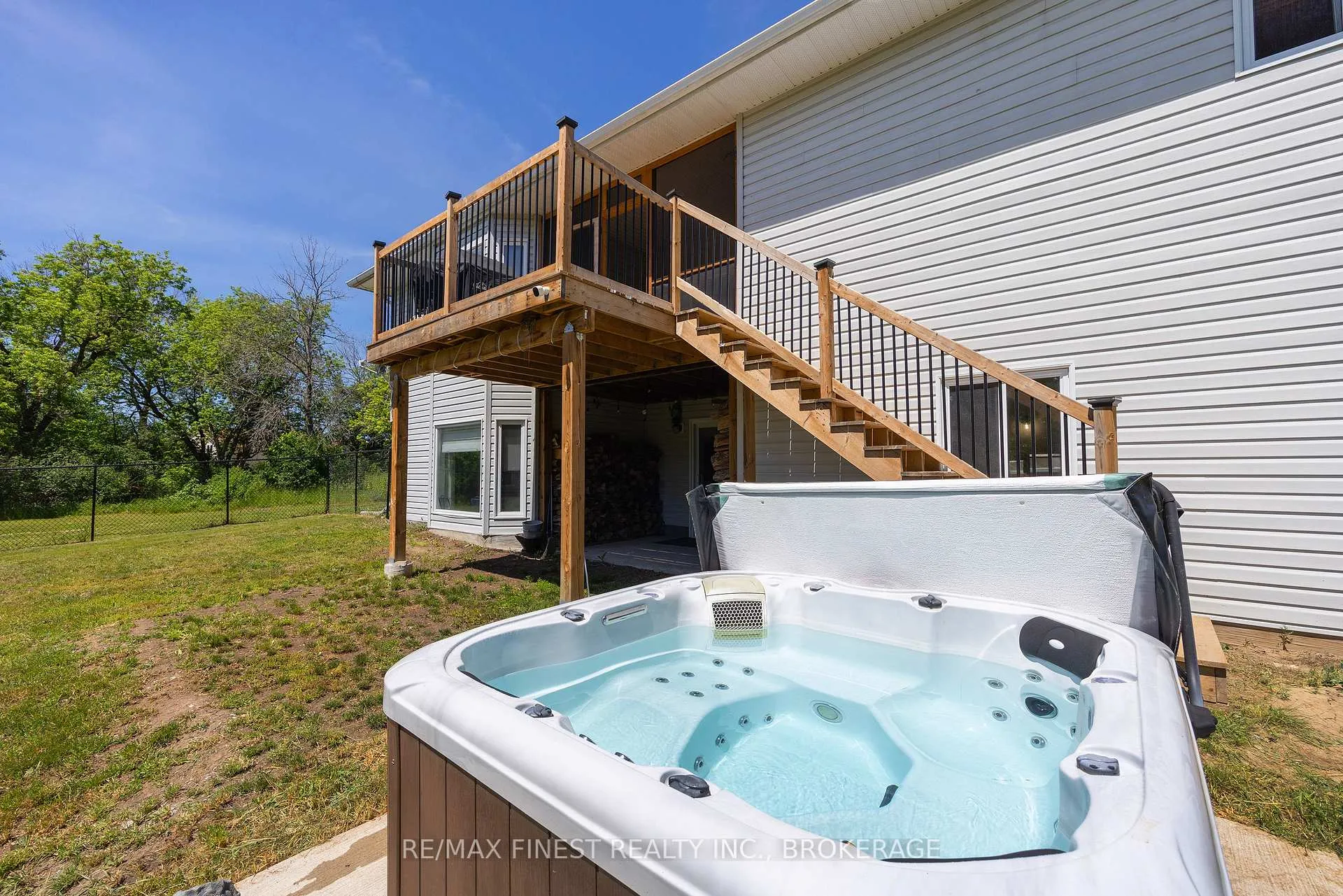 Photo 21 of 1246 Millhaven Road, Loyalist, Lennox and Addington - South — HOMEH