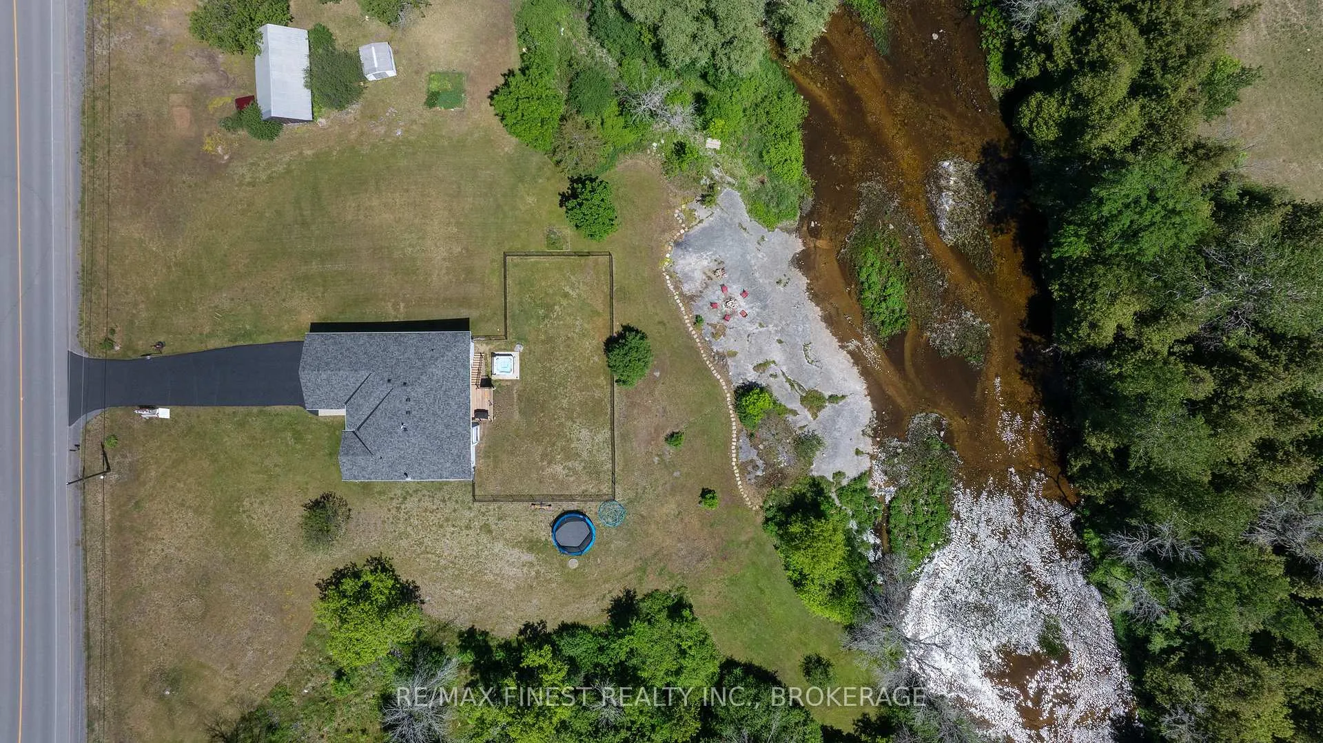 Photo 31 of 1246 Millhaven Road, Loyalist, Lennox and Addington - South — HOMEH