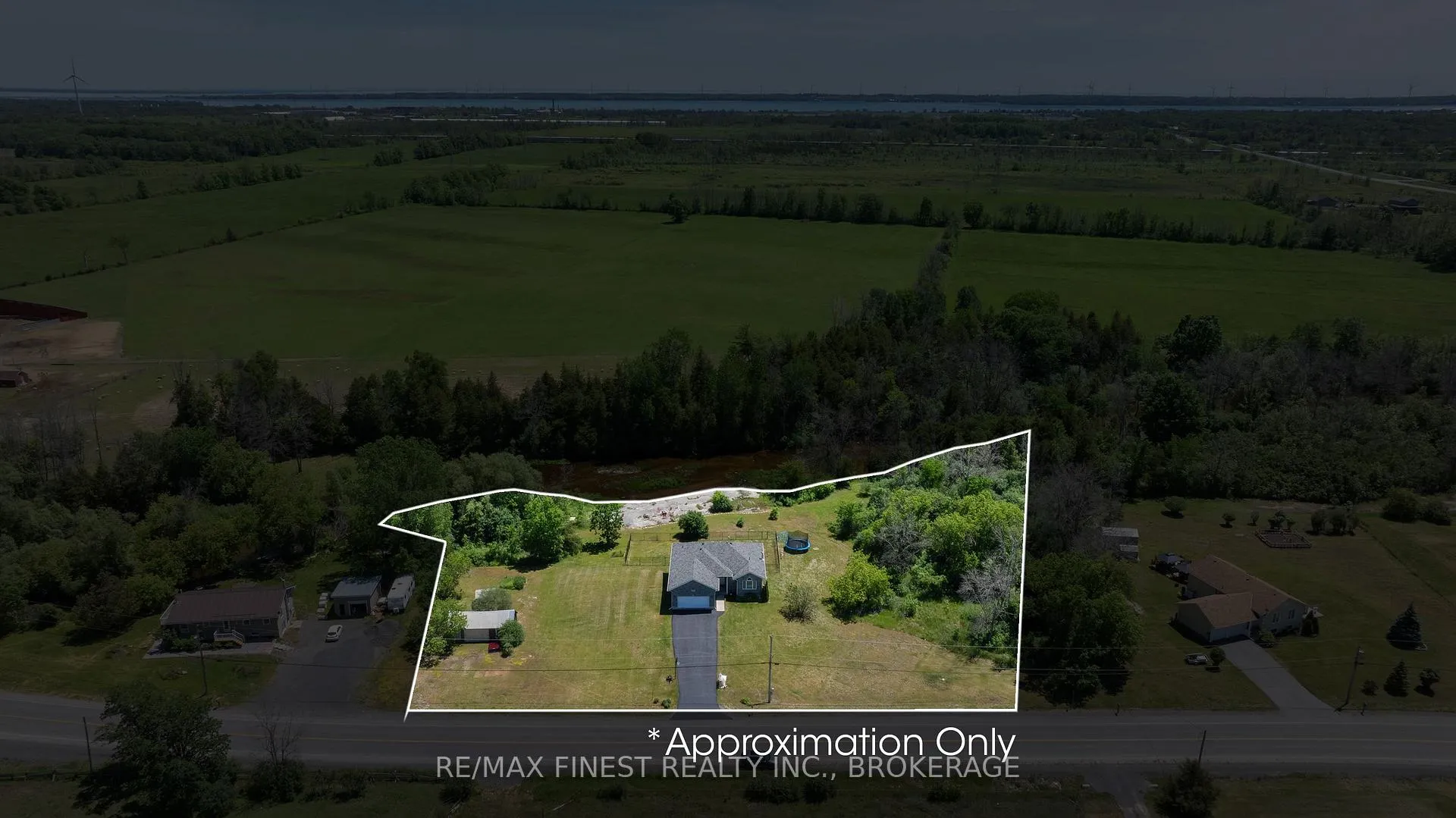 Photo 32 of 1246 Millhaven Road, Loyalist, Lennox and Addington - South — HOMEH