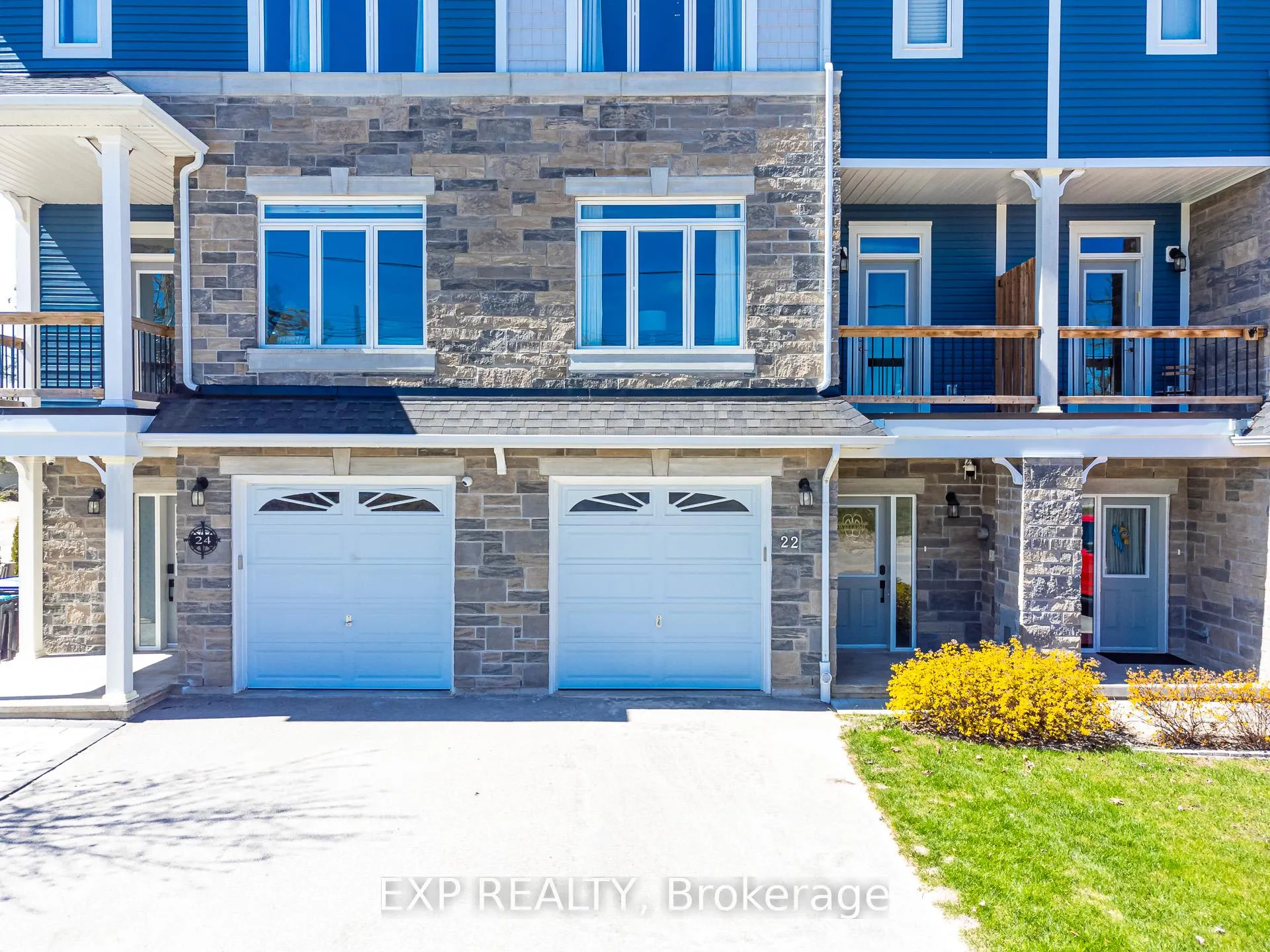 Photo 2 of 22 18th Street N, Wasaga Beach — HOMEH