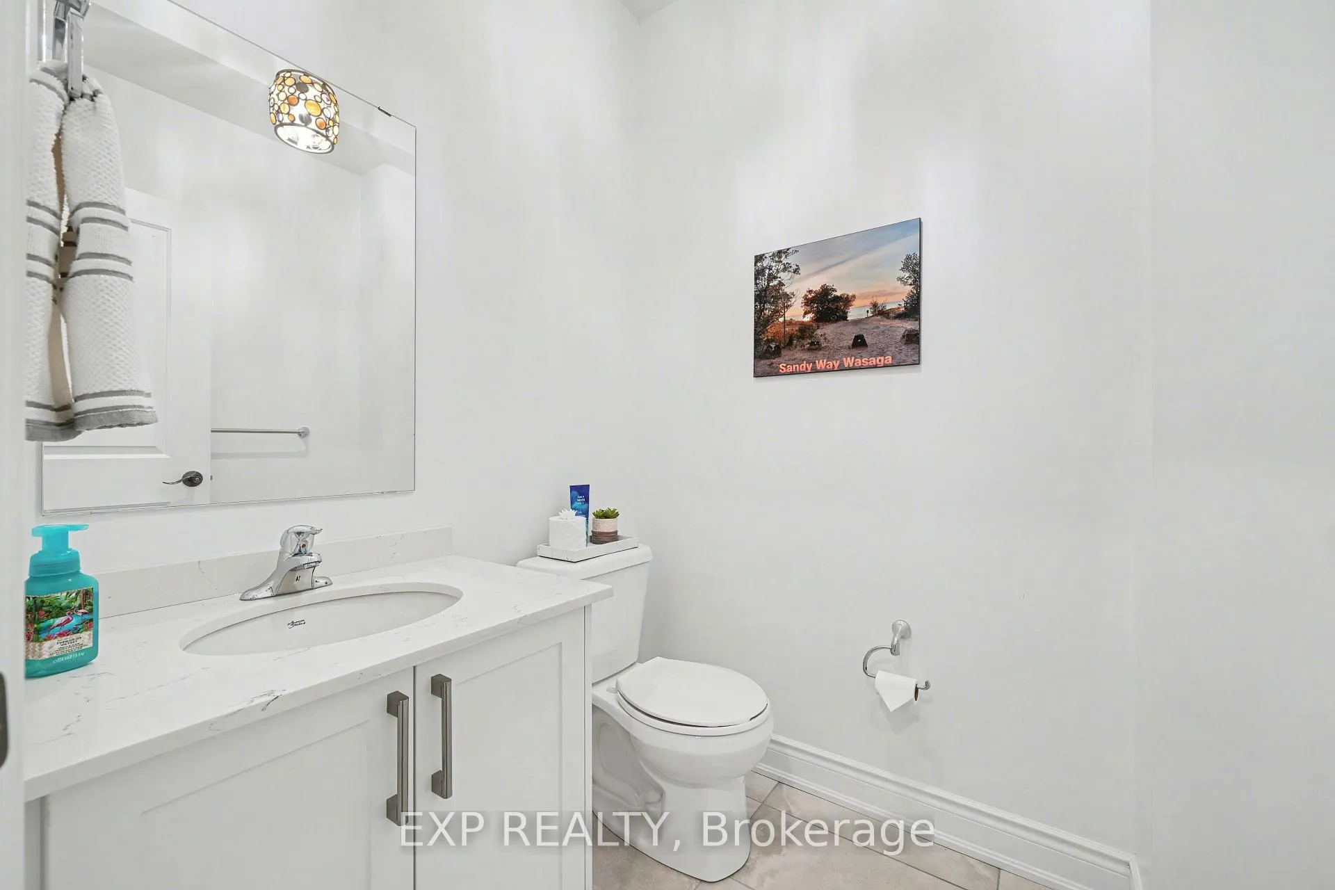 Photo 12 of 22 18th Street N, Wasaga Beach — HOMEH