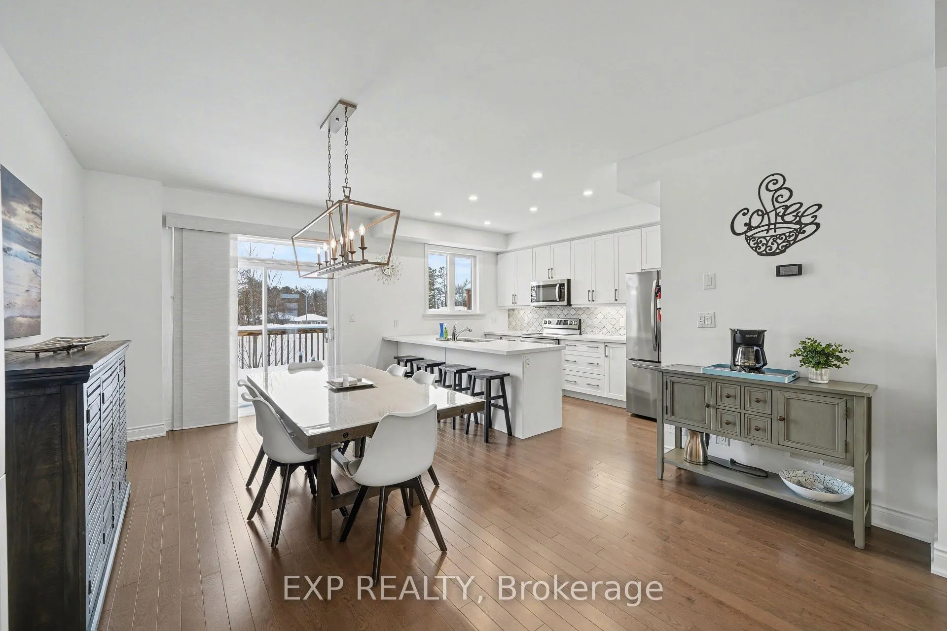 Photo 16 of 22 18th Street N, Wasaga Beach — HOMEH