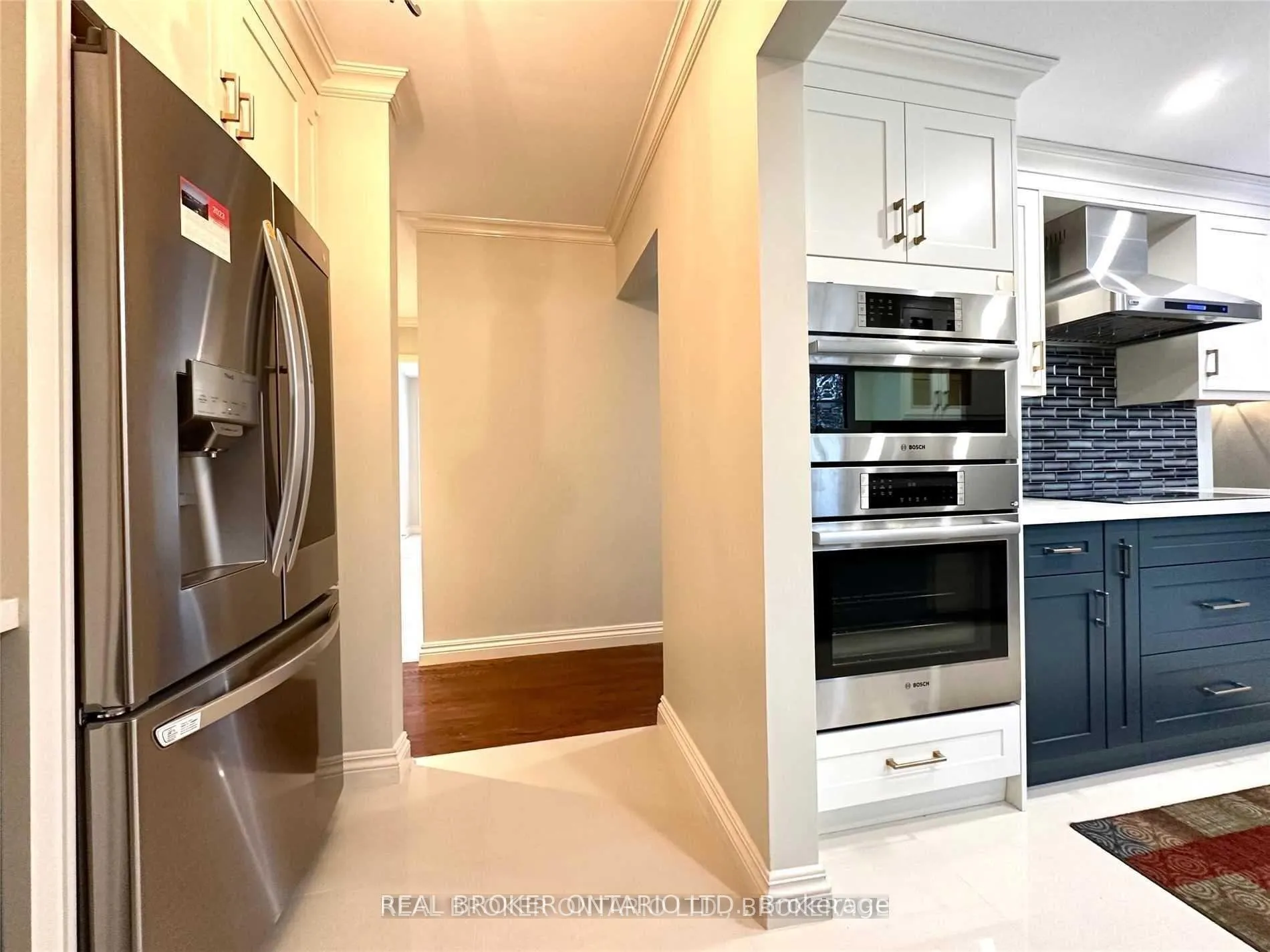 Photo 10 of 2524 King Richards Place, Mississauga, Sheridan — HOMEH