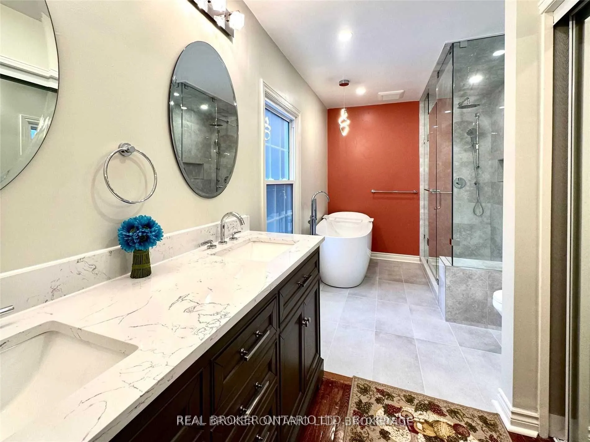 Photo 14 of 2524 King Richards Place, Mississauga, Sheridan — HOMEH