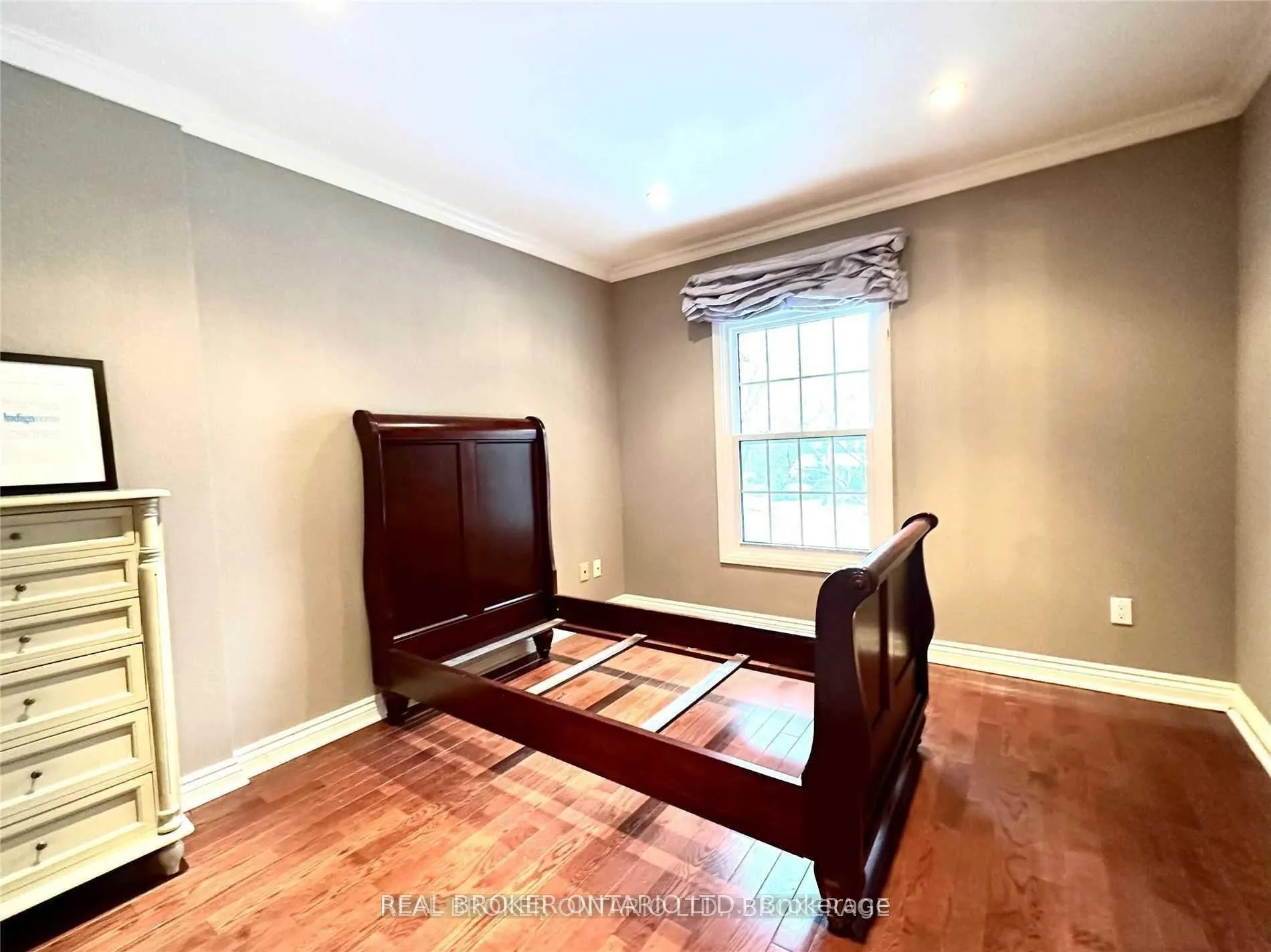 Photo 19 of 2524 King Richards Place, Mississauga, Sheridan — HOMEH