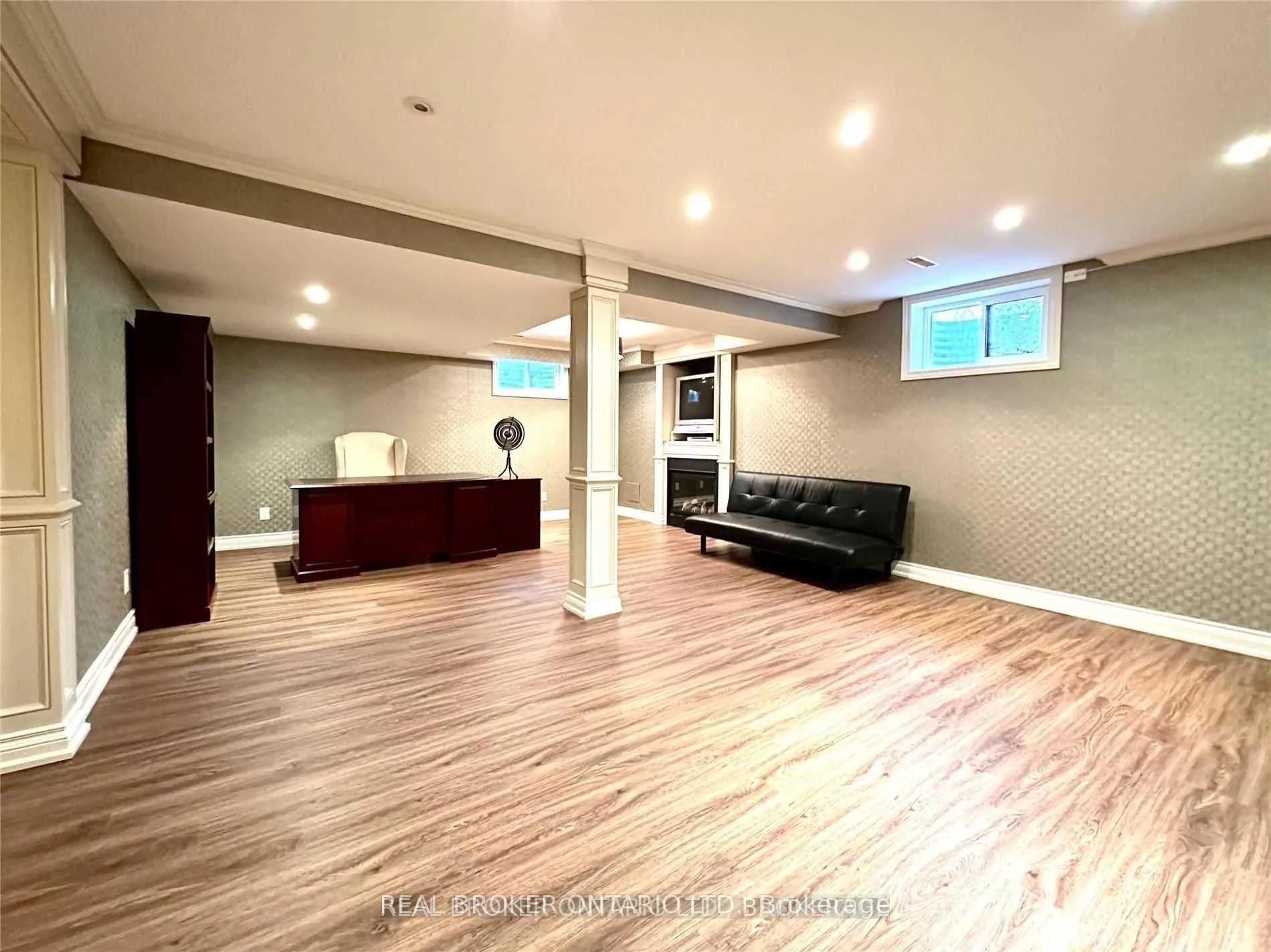 Photo 23 of 2524 King Richards Place, Mississauga, Sheridan — HOMEH