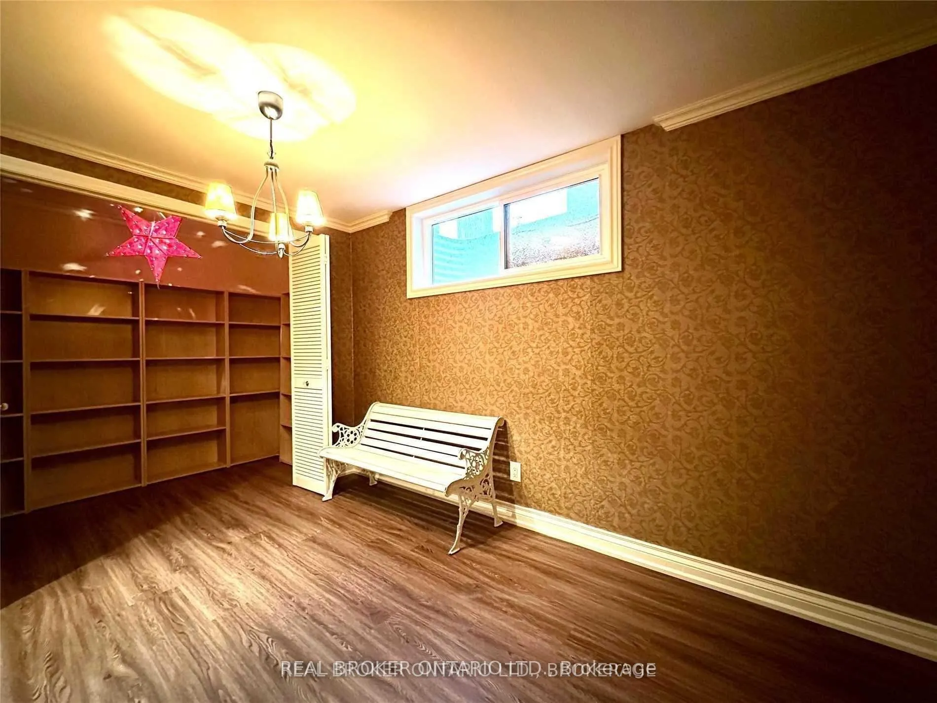 Photo 25 of 2524 King Richards Place, Mississauga, Sheridan — HOMEH